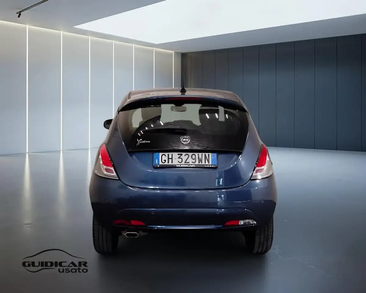 Lancia Ypsilon 2022
