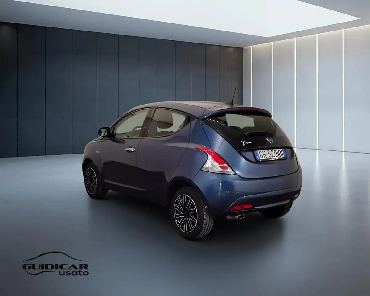 Lancia Ypsilon 2022