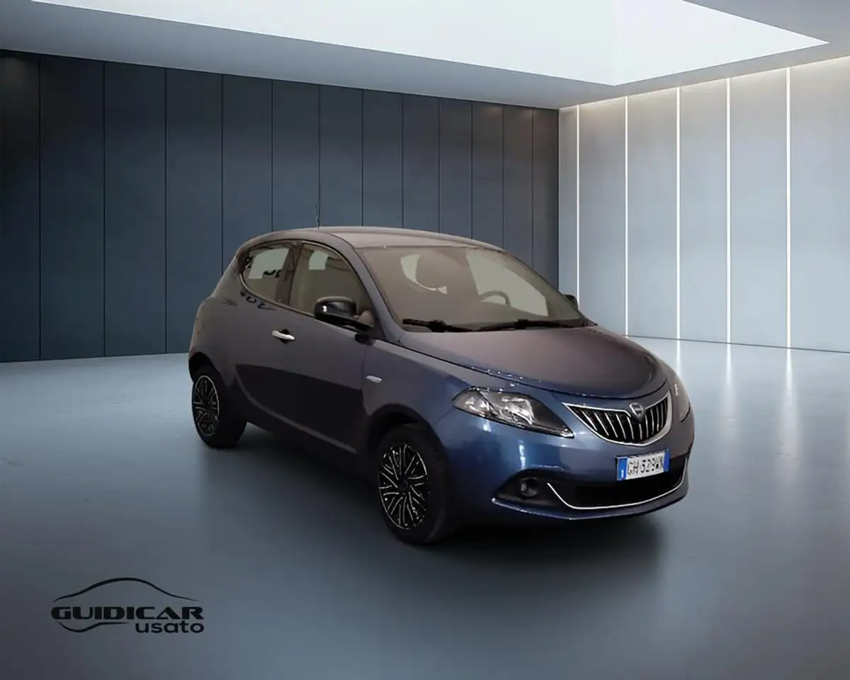 Lancia Ypsilon 2022 — фото 8