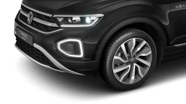 Volkswagen T-Roc view 4