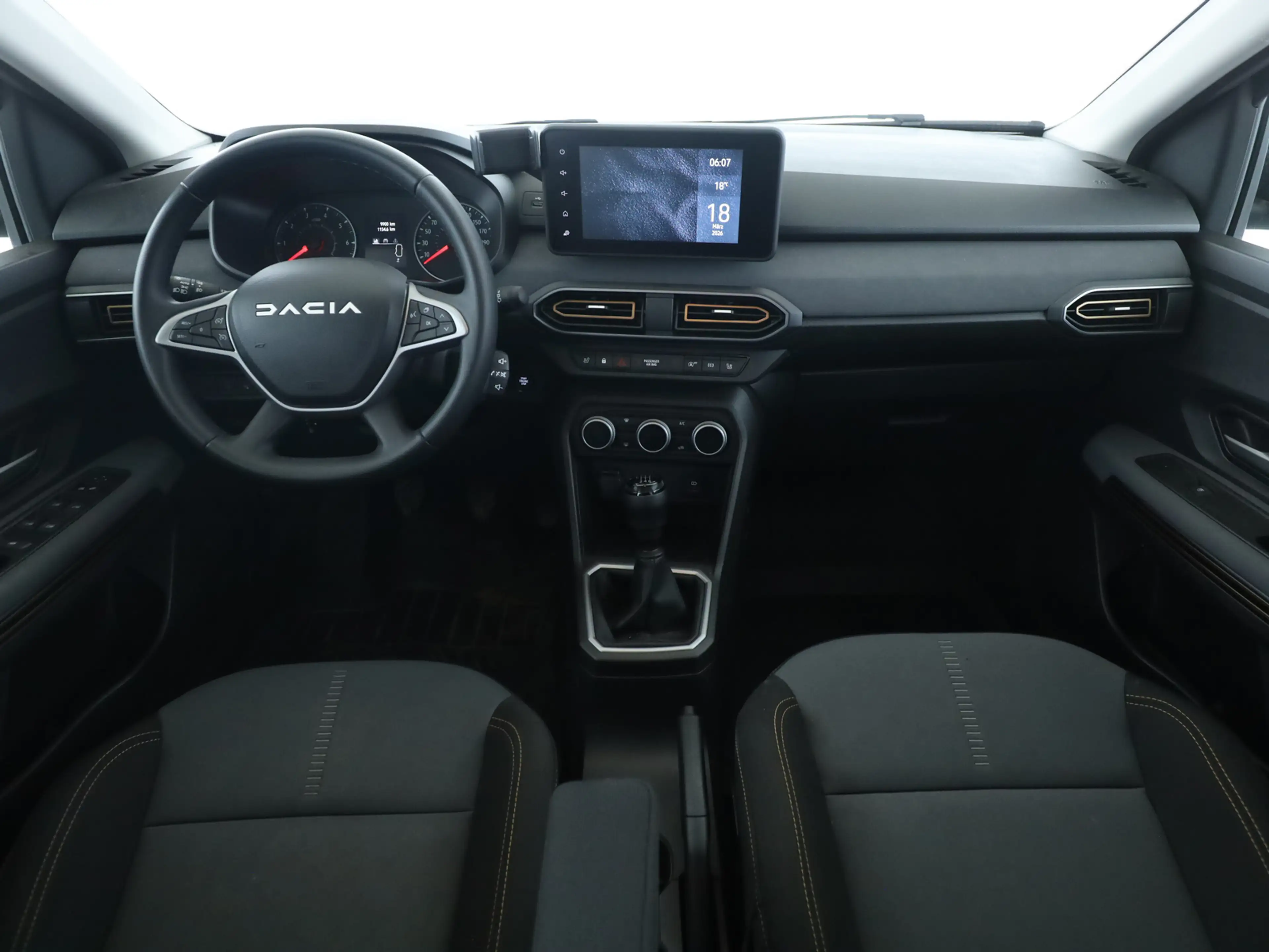 Dacia Jogger Extreme TCe 100 ECO-G 7-Sitzer SHZ PDC BT — photo 13
