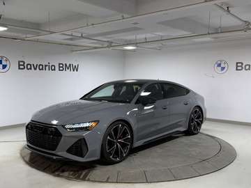 4.0T | Executive Package | Driver Assistance Packa