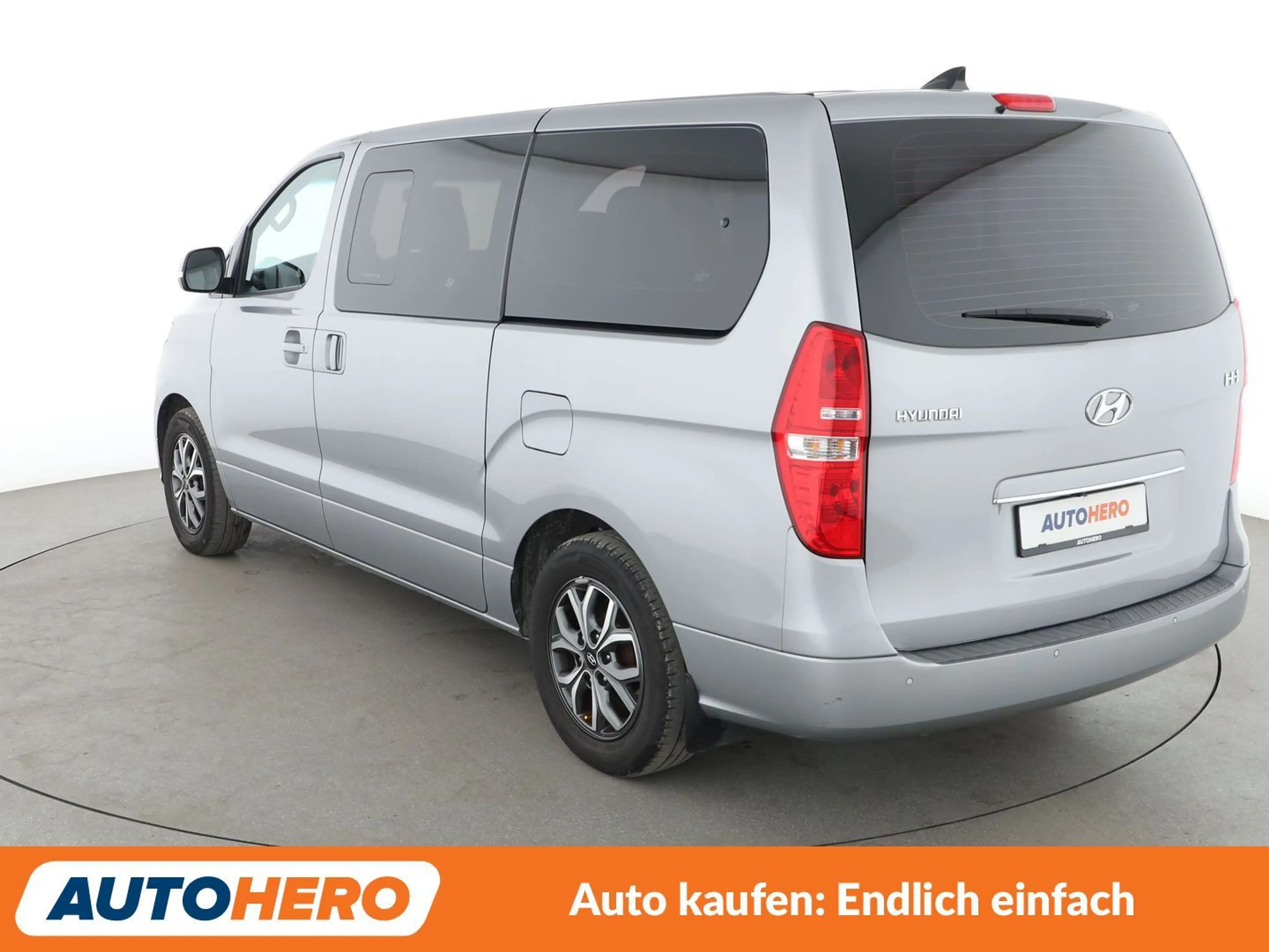 Hyundai H-1 2.5 CRDi Travel Premium Aut.*NAVI*TEMPO*CAM* — photo 4
