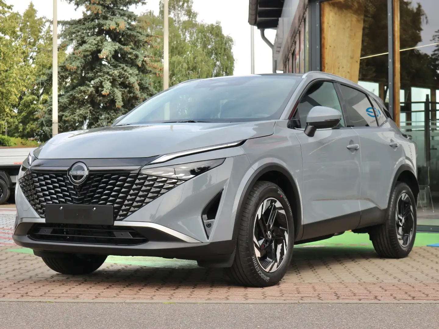 Nissan Qashqai N-CONNECTA 1.5 VC-T e-POWER Pano Grigio - 2