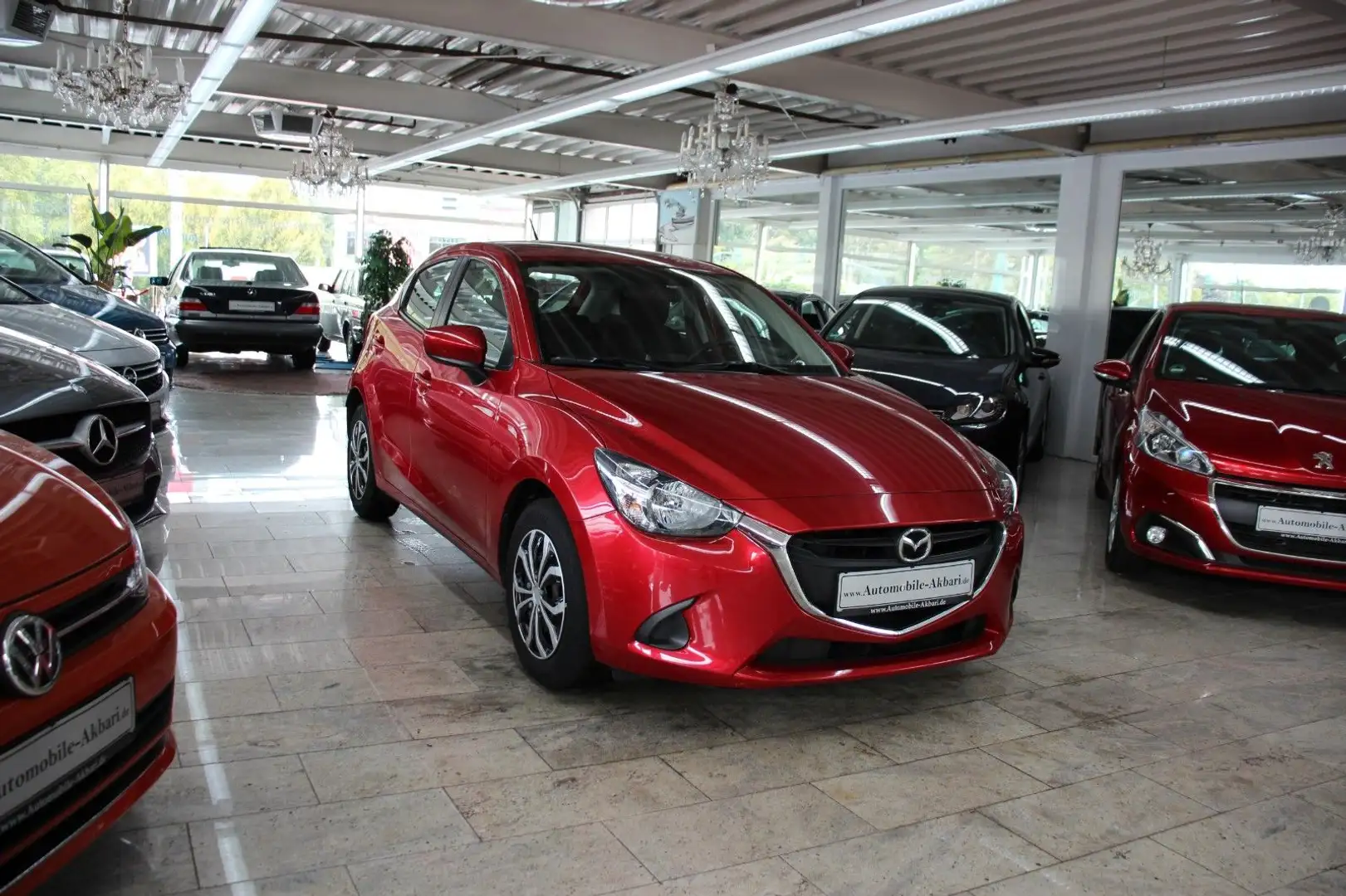 Mazda 2 Lim. Prime-Line Rot - 2