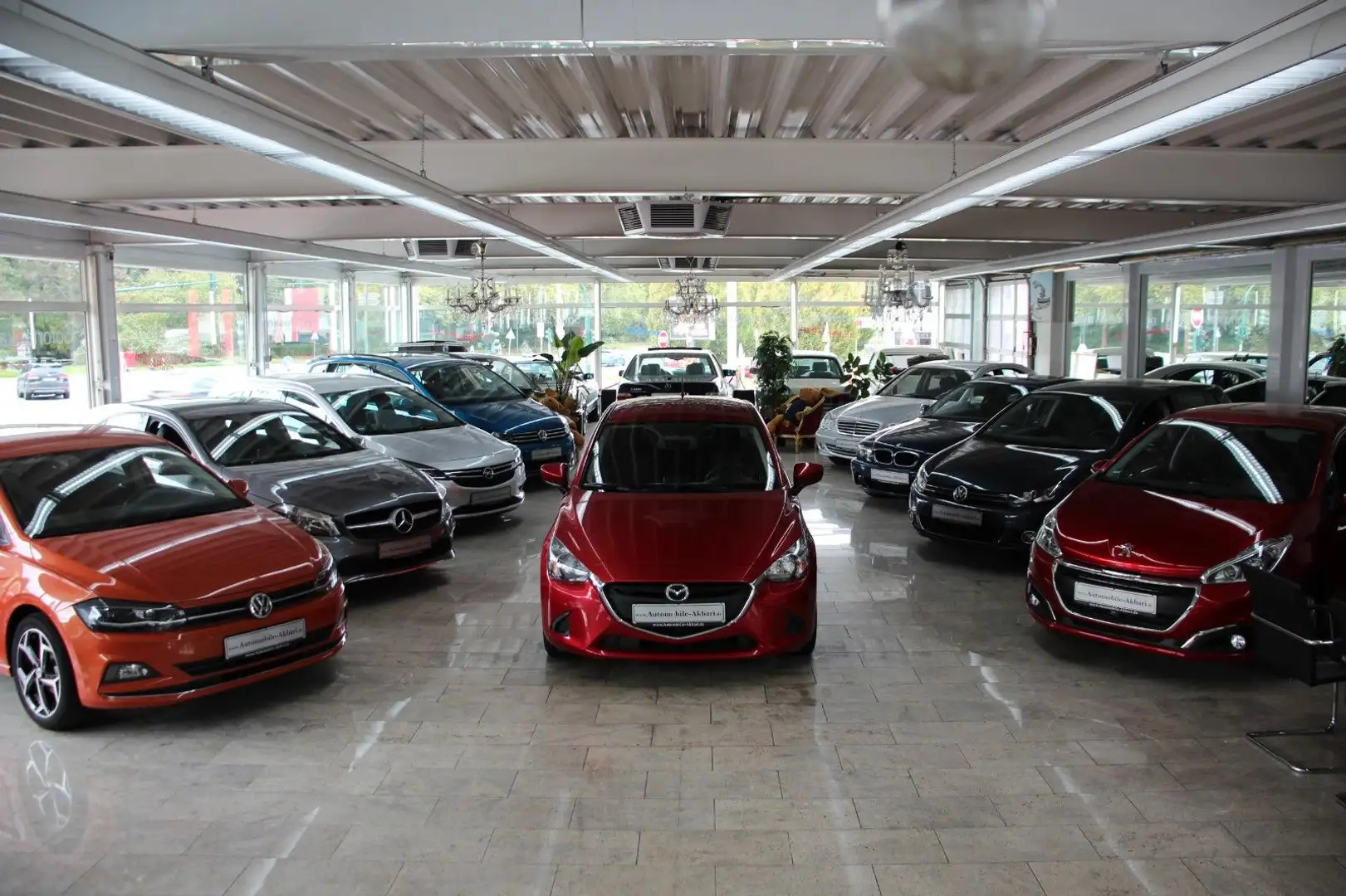 Mazda 2 Lim. Prime-Line Rot - 1