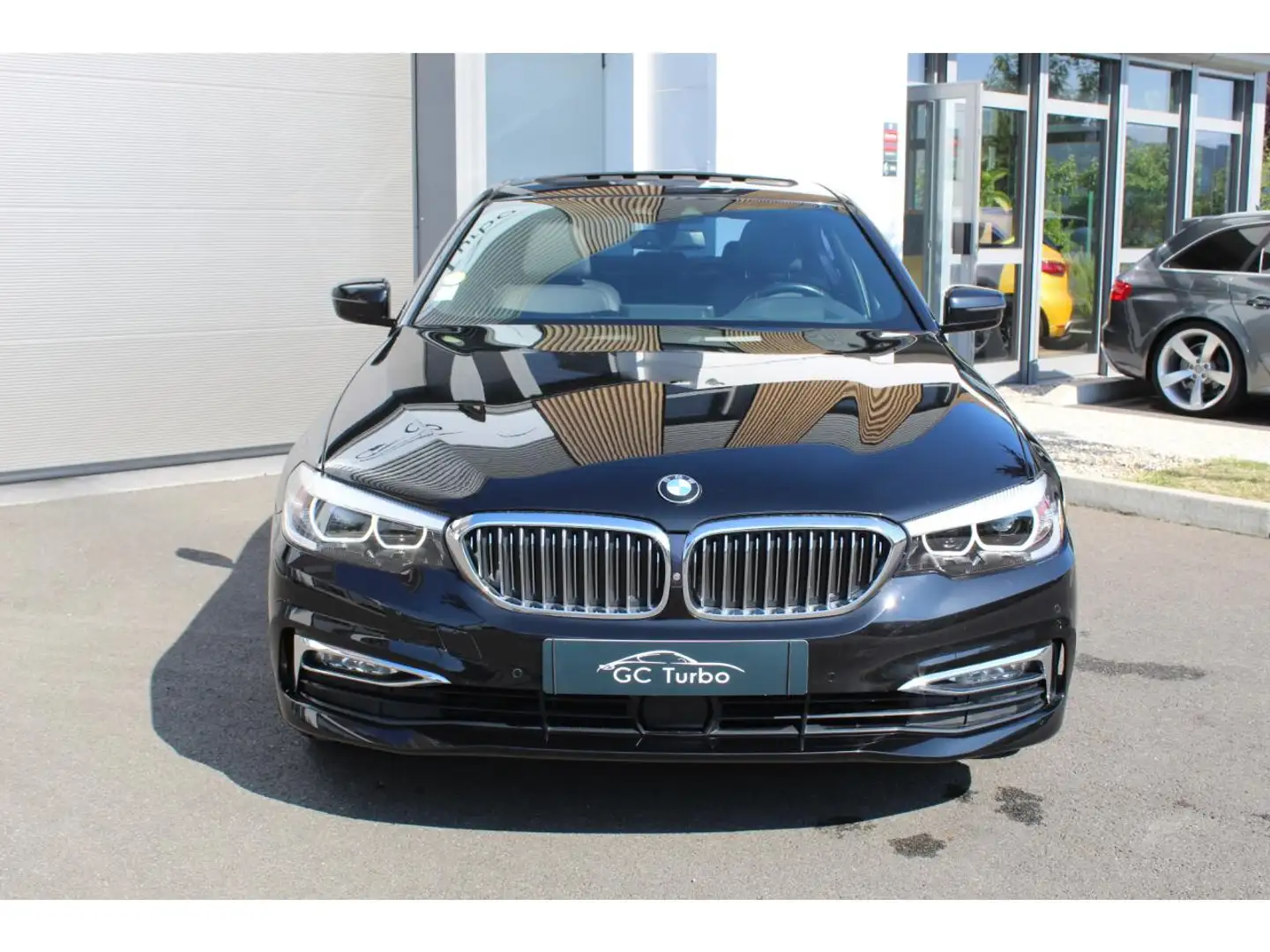 BMW 530 530D - Luxury BVA 8 Française Noir - 2