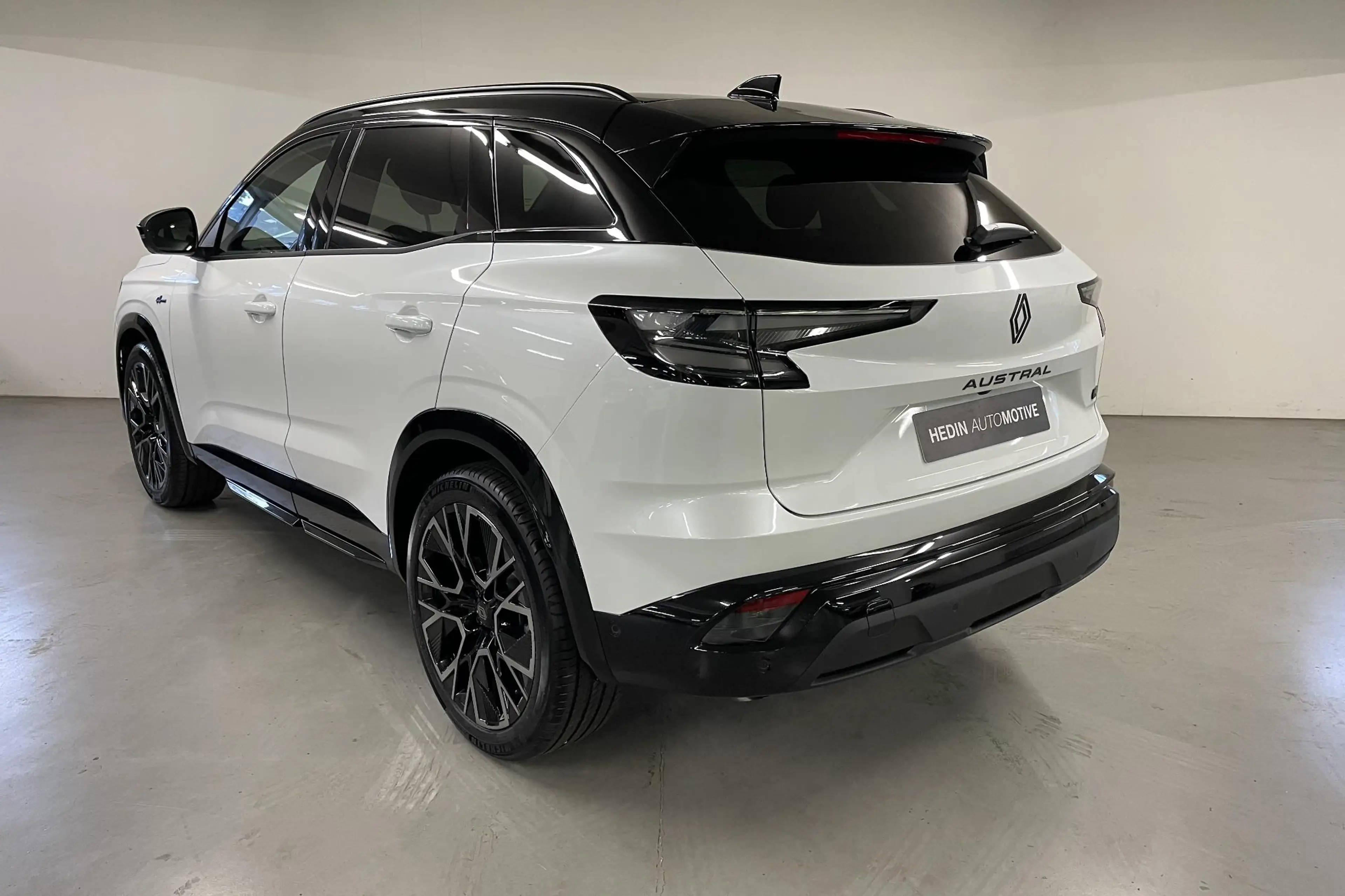 Renault Austral 1.2 E-Tech full hybrid 200 esprit Alpine | pack li — photo 2
