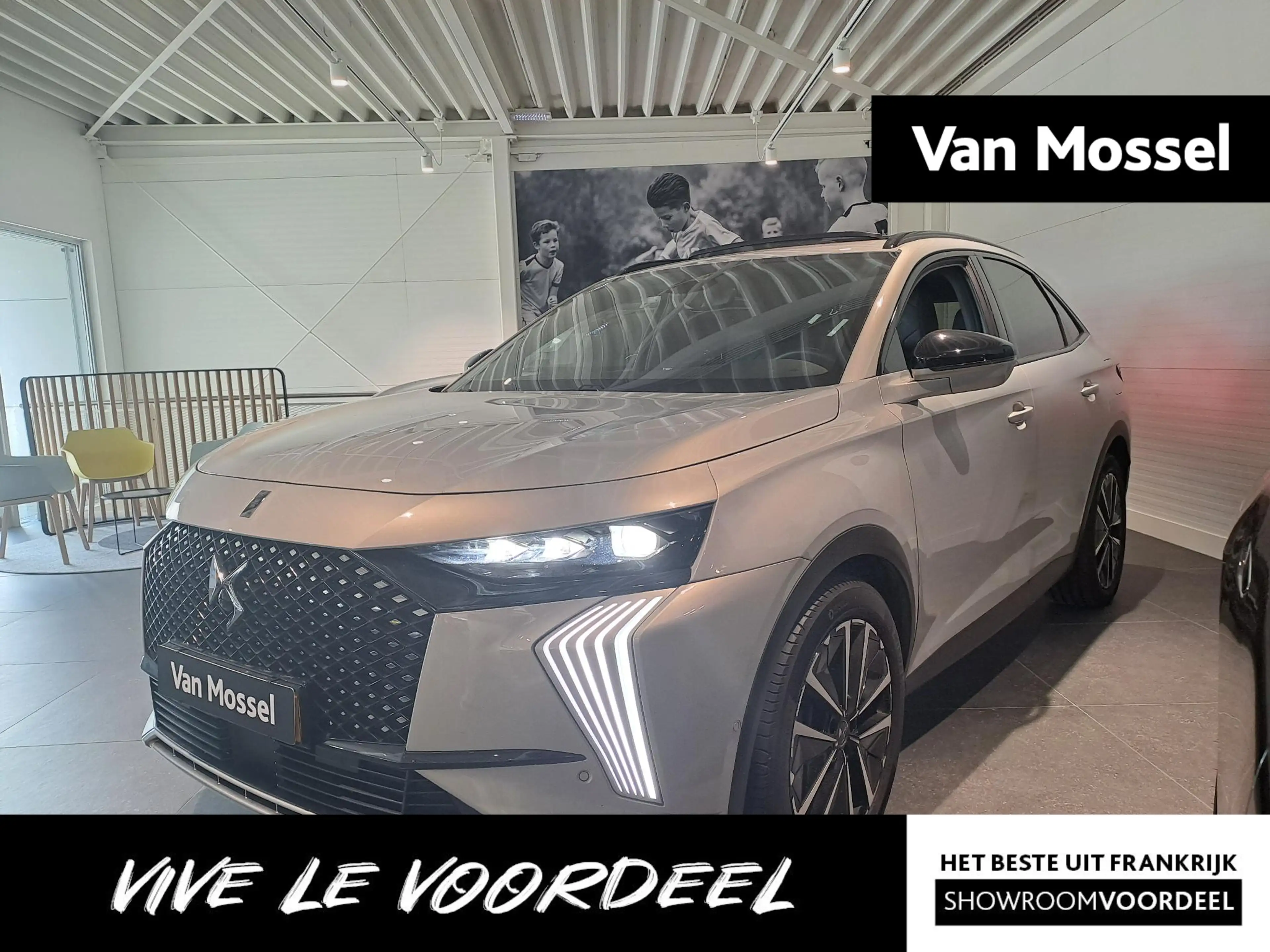 DS Automobiles DS 7 1.6 PHEV 300 4x4 Etoile