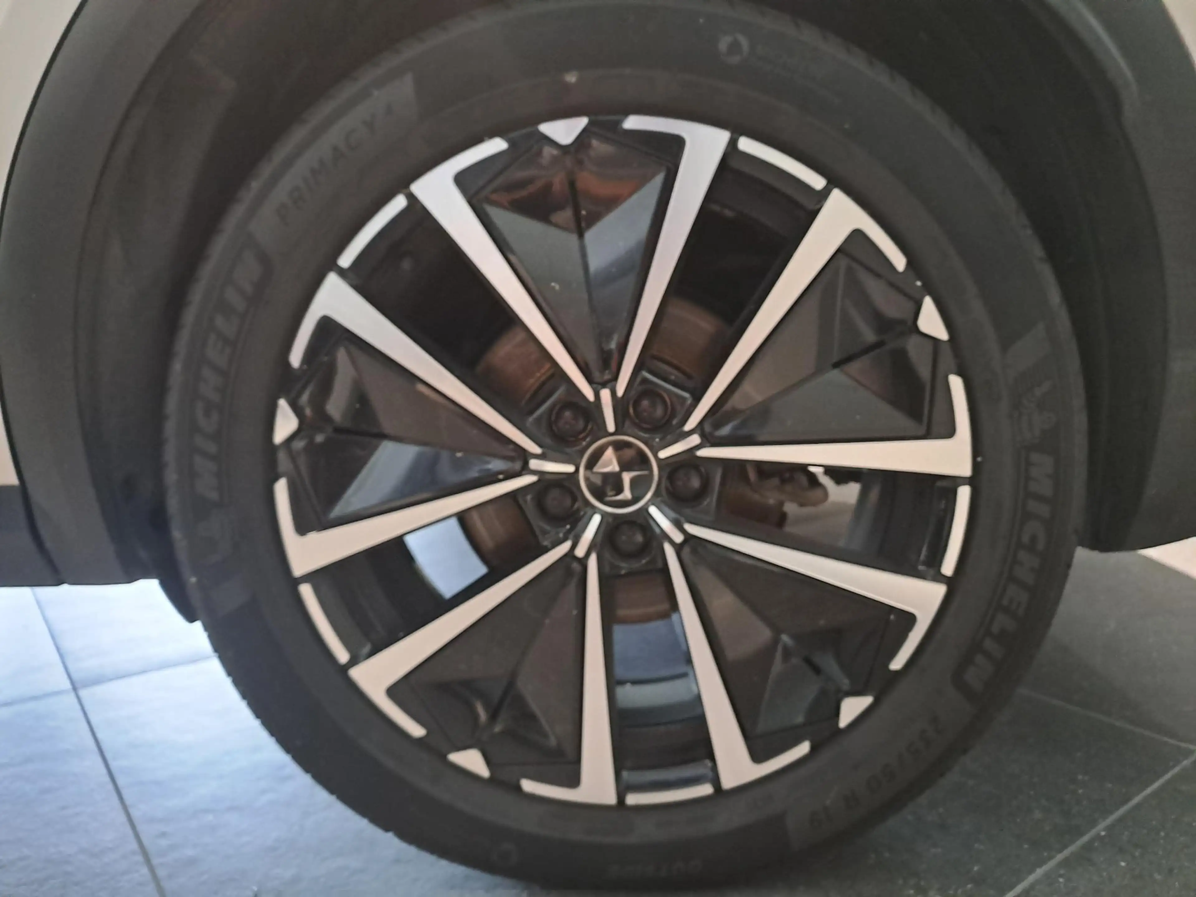 DS Automobiles DS 7 1.6 PHEV 300 4x4 Etoile — photo 7