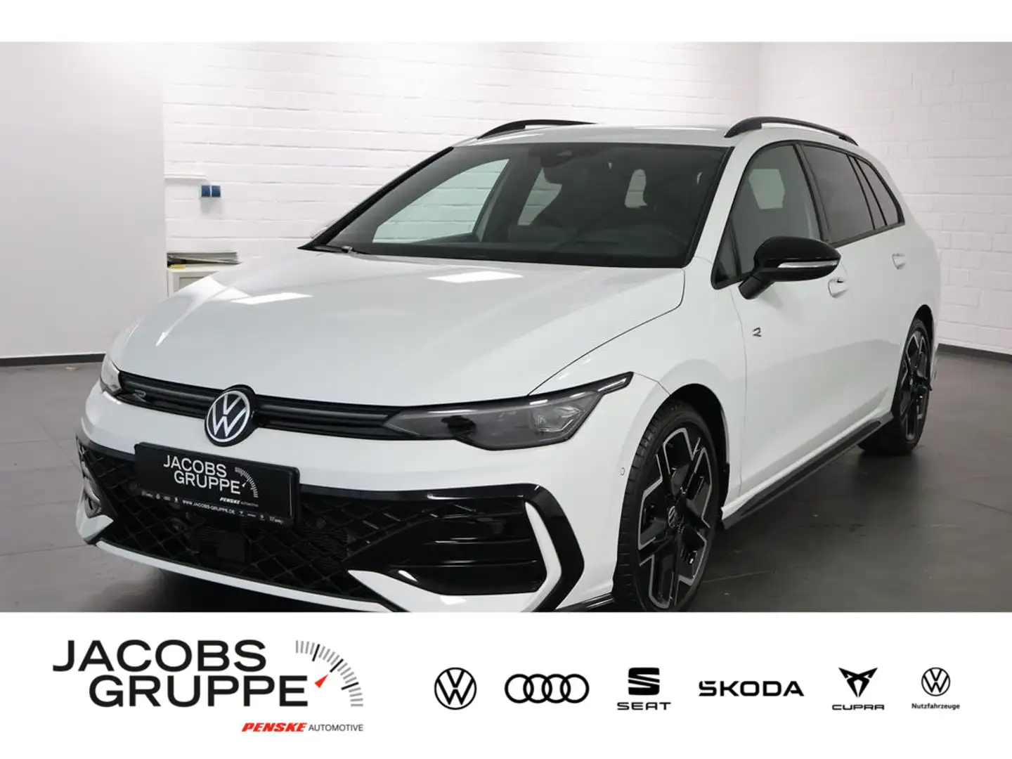 Volkswagen Golf VIII Variant 2.0 TDI R-Line "Black Style" Weiß - 1