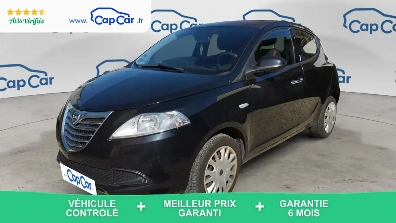 Lancia Ypsilon II 1.2 69 Black \u0026 Red