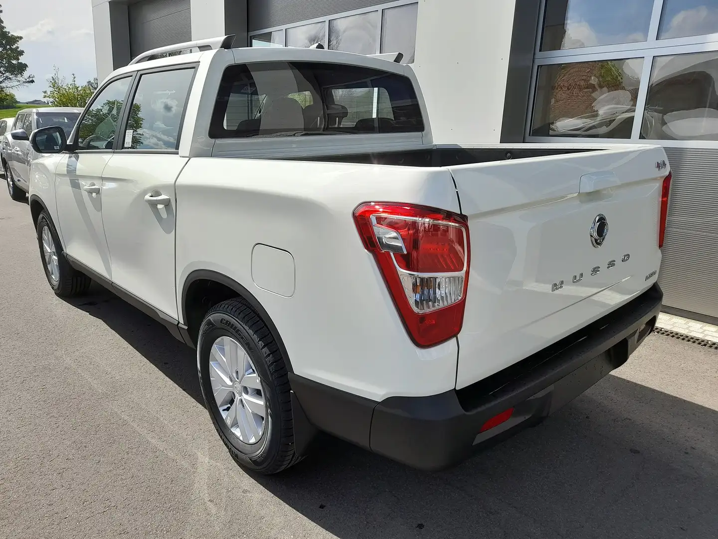 SsangYong Musso Amber 2024 2.2D 6MT 4WD Tempomat Klimaanlage uvm. Wit - 2
