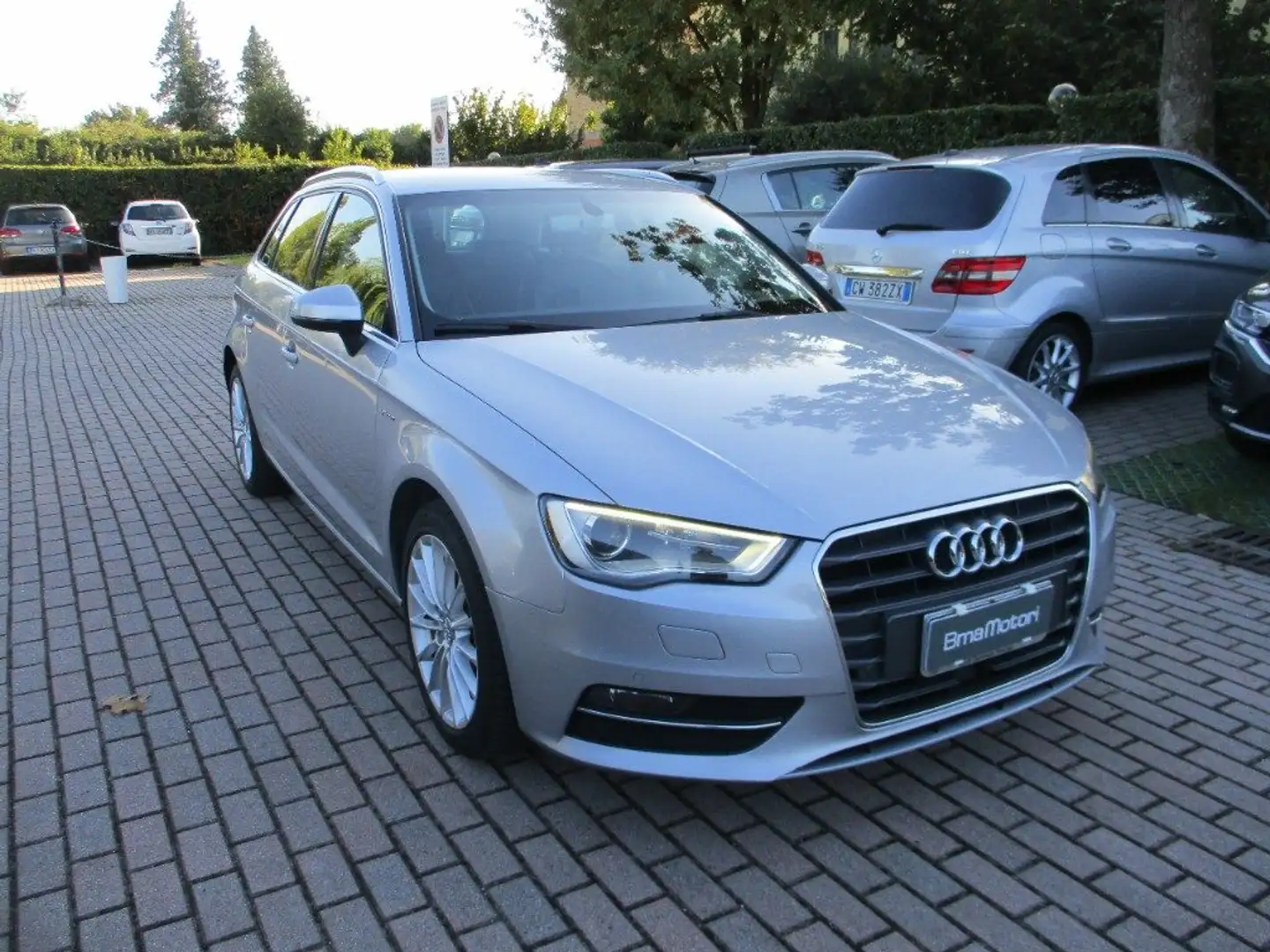 Audi A3 SPB 1.4 TFSI S tronic g-tron Ambition Argento - 2