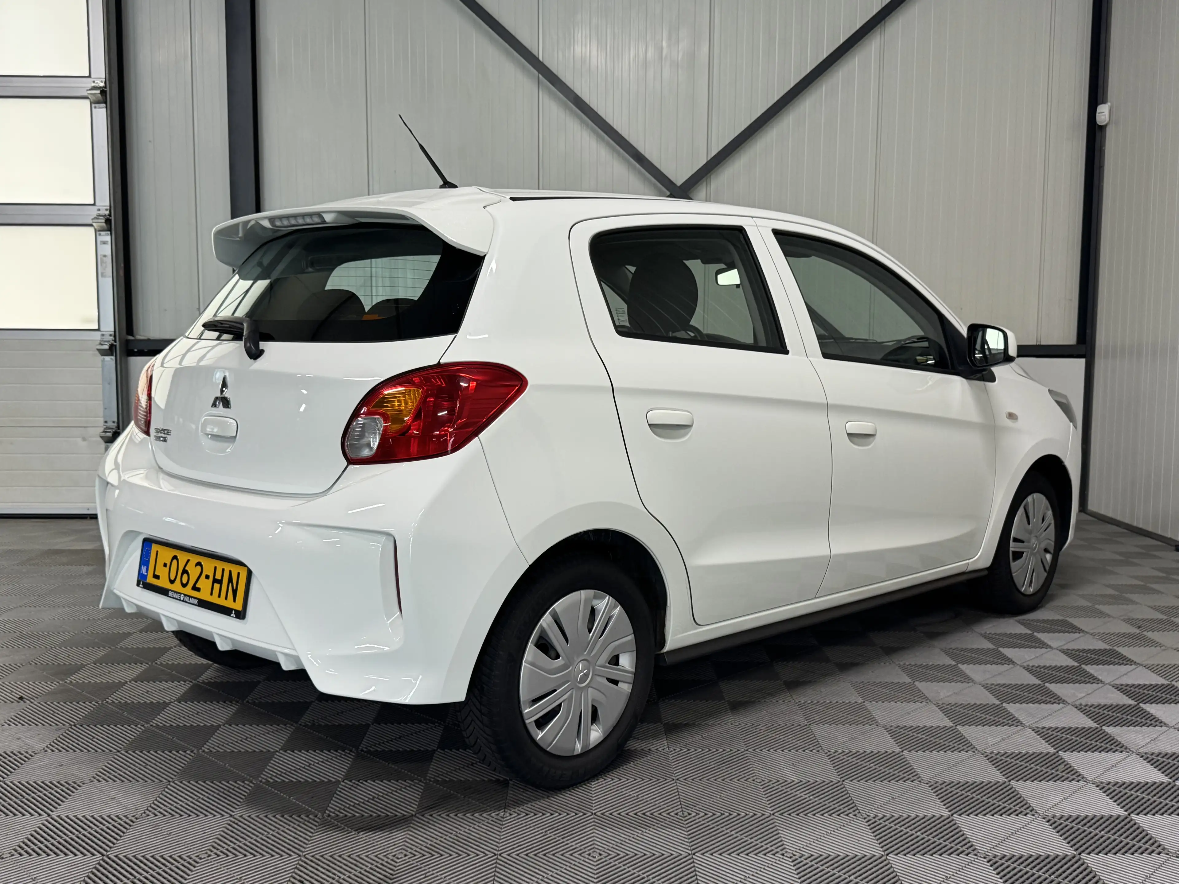 Mitsubishi Space Star 1.2 | Cool+ 5-Drs | Airco | Navi | Carplay — photo 2
