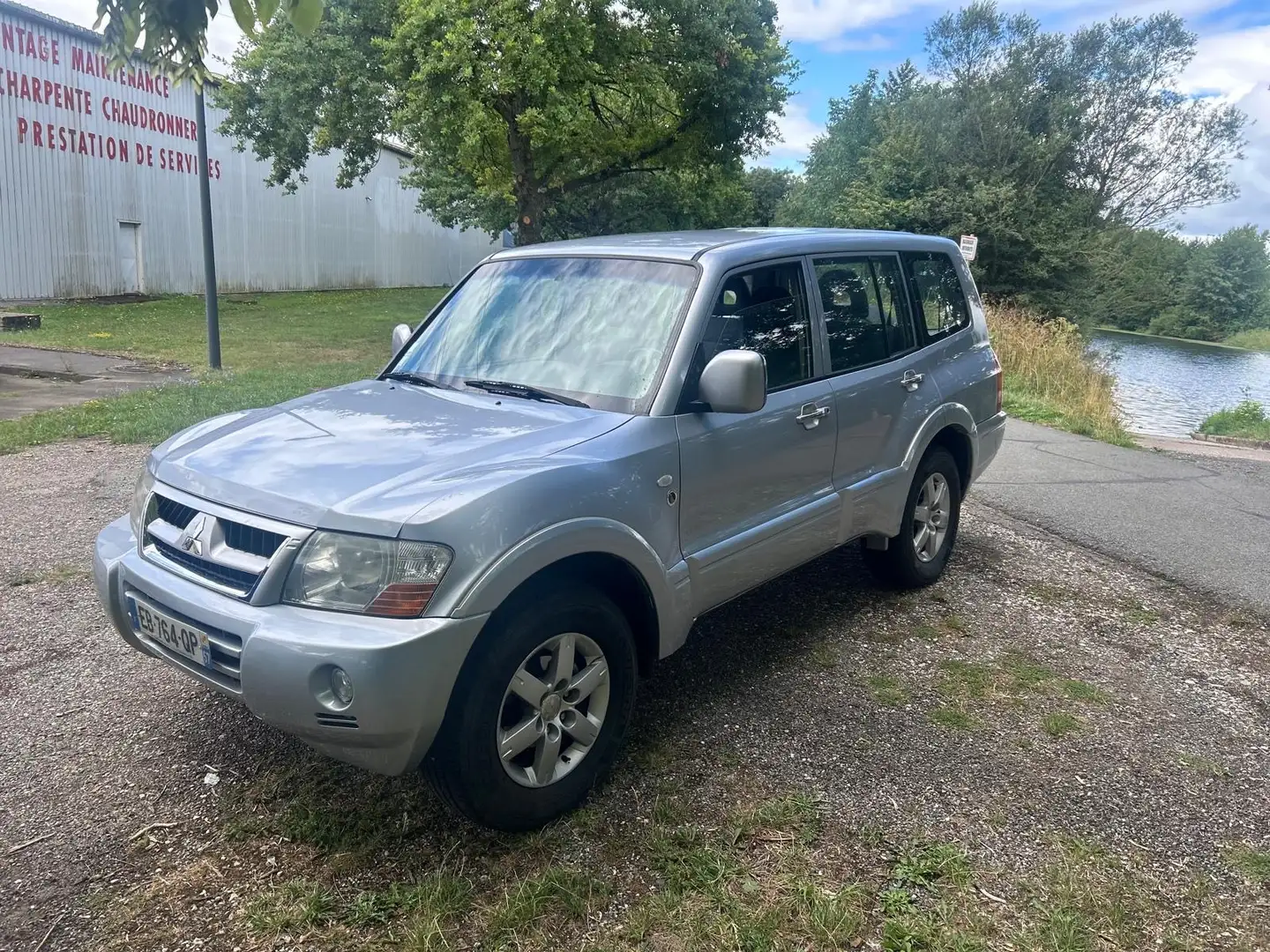 Mitsubishi Pajero 3.2 DI-D Instyle - 1