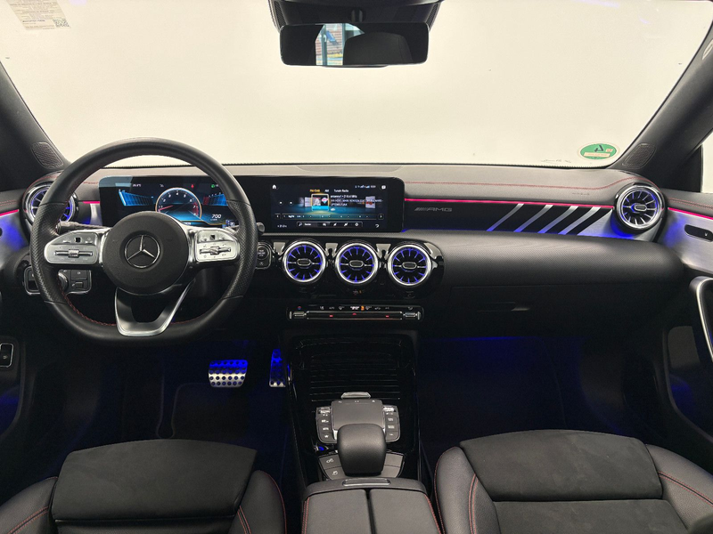 Mercedes-Benz CLA 35 AMG 4Matic *PANO* — photo 15
