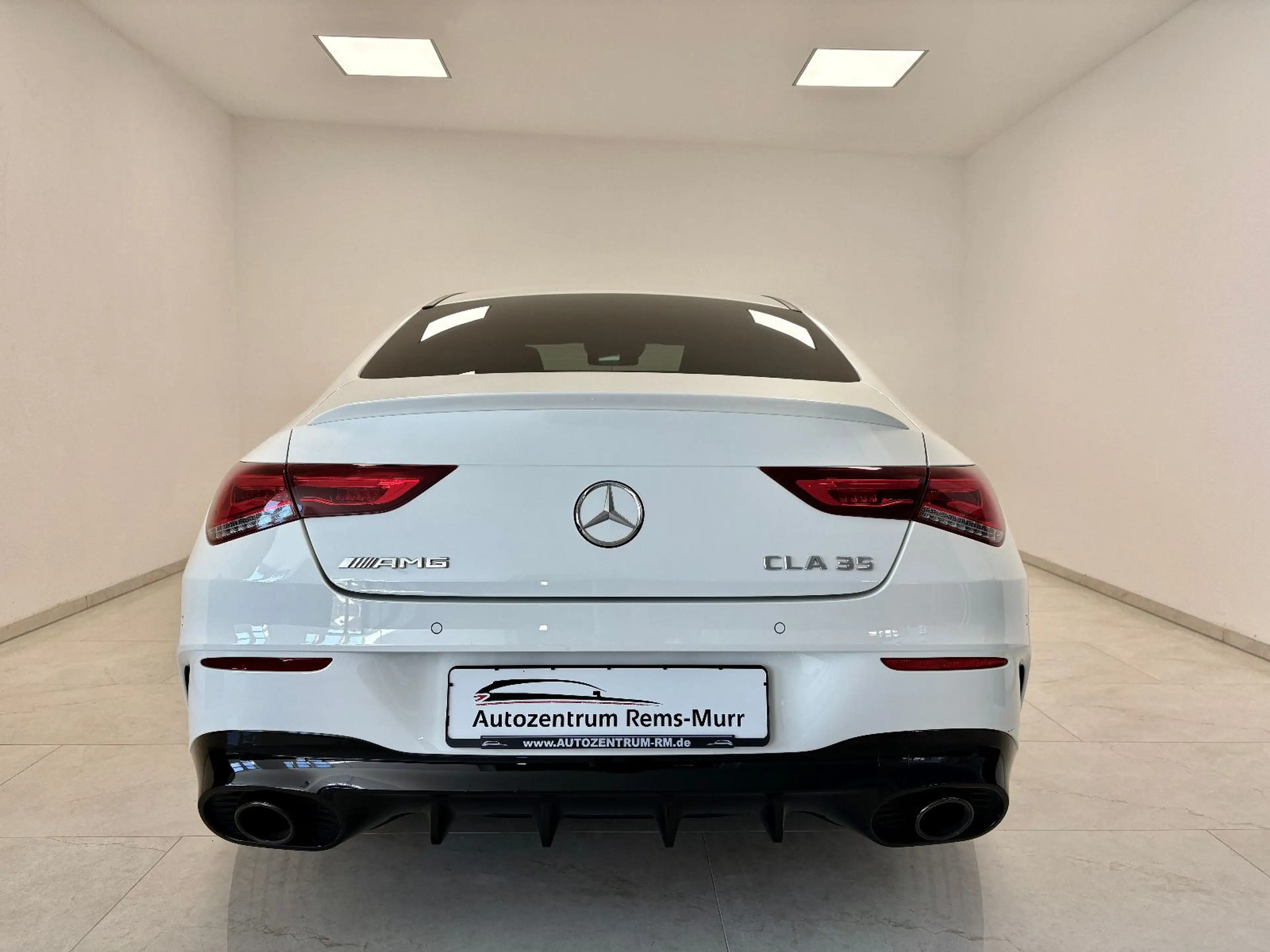 Mercedes-Benz CLA 35 AMG 4Matic *PANO* — photo 5