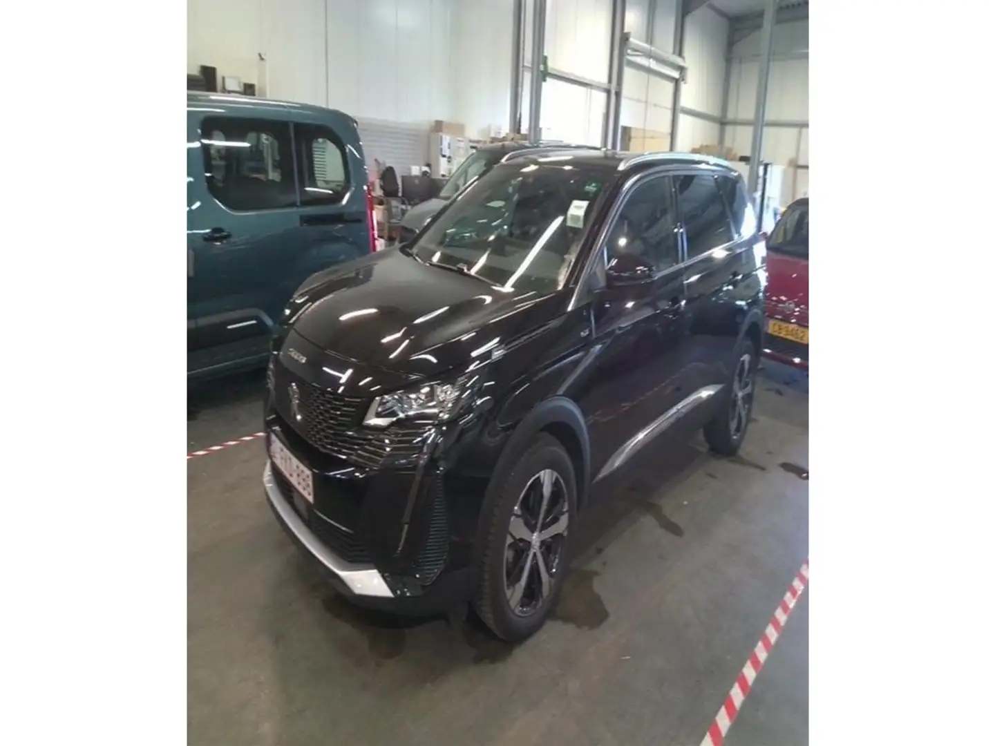 Peugeot 5008 GT EAT8 7 plaatsen Zwart - 1