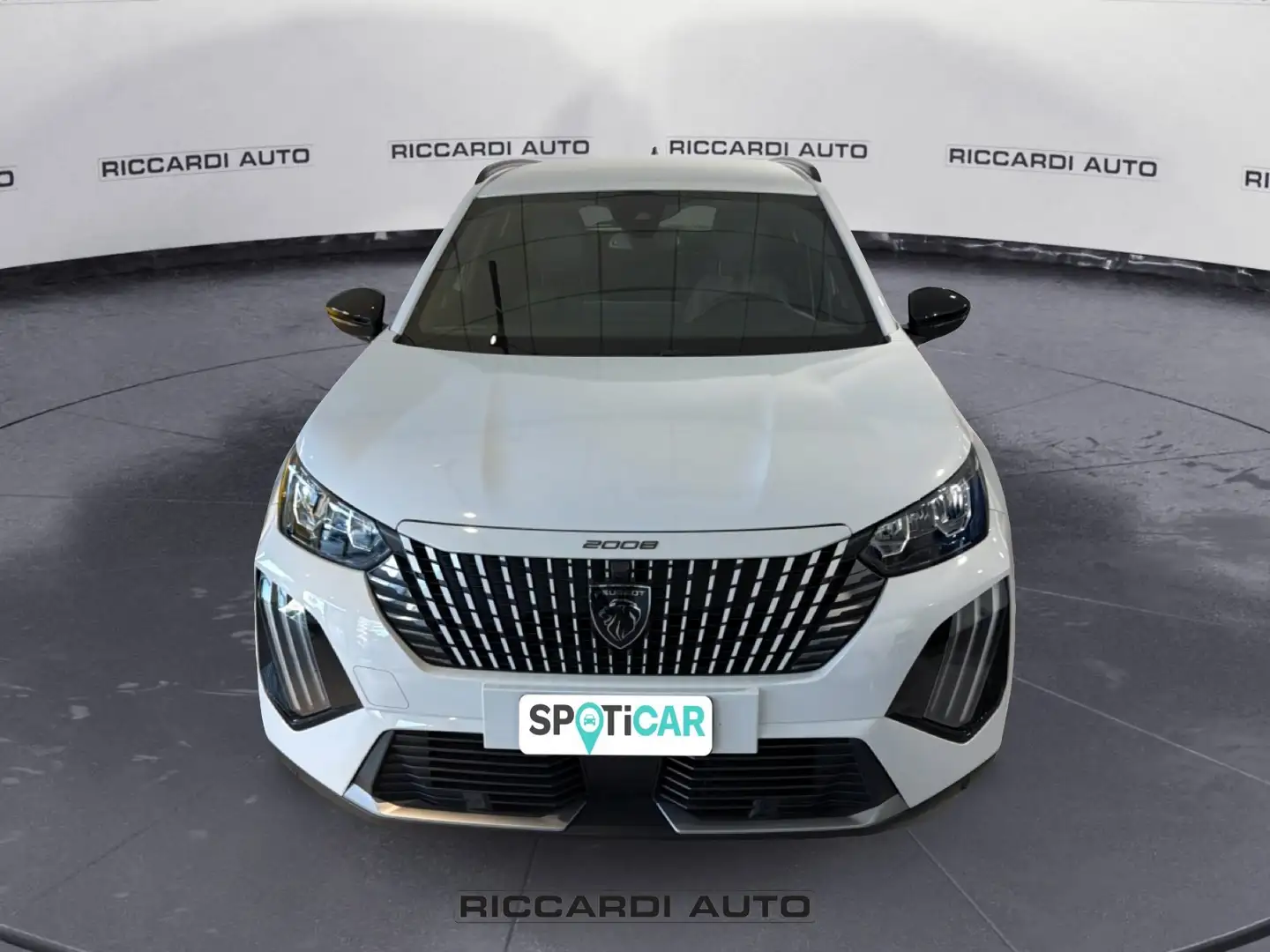 Peugeot 2008 2ª serie PureTech 100 S&S Allure Blanc - 2
