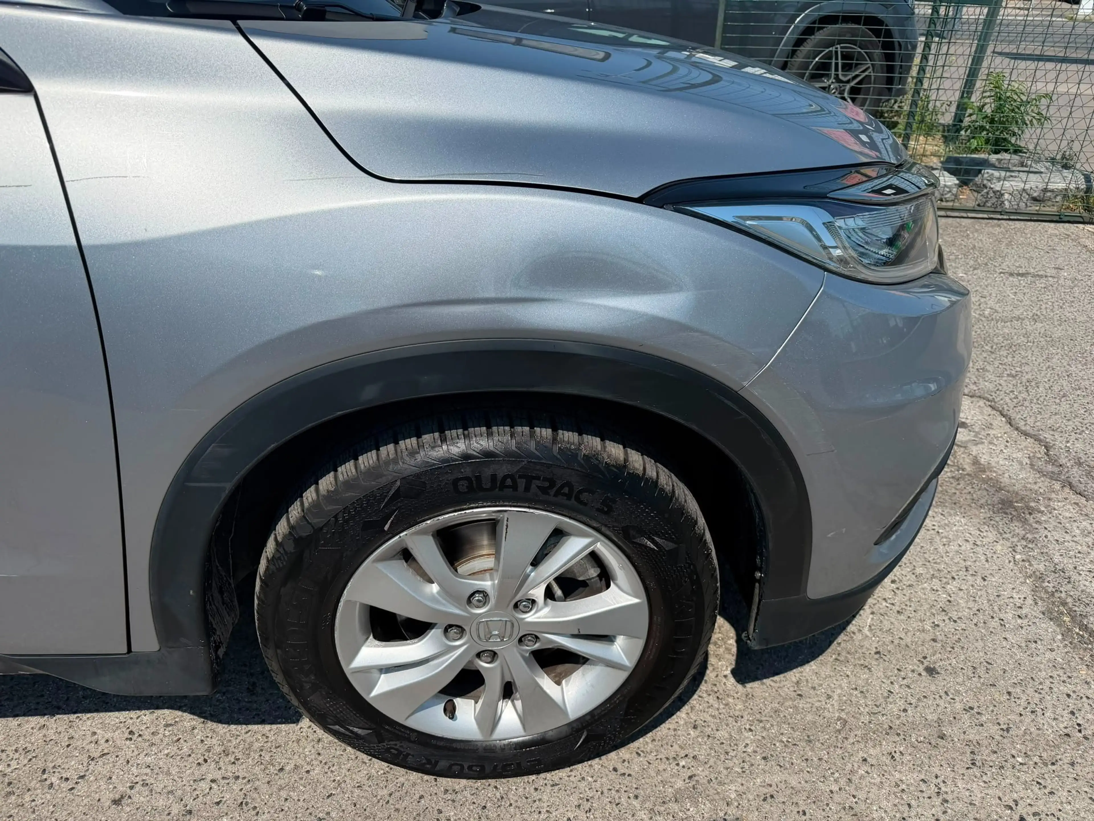 Honda HR-V 1,5 i-VTEC Elegance mit ParkhilfeVorne Navi LED — photo 9