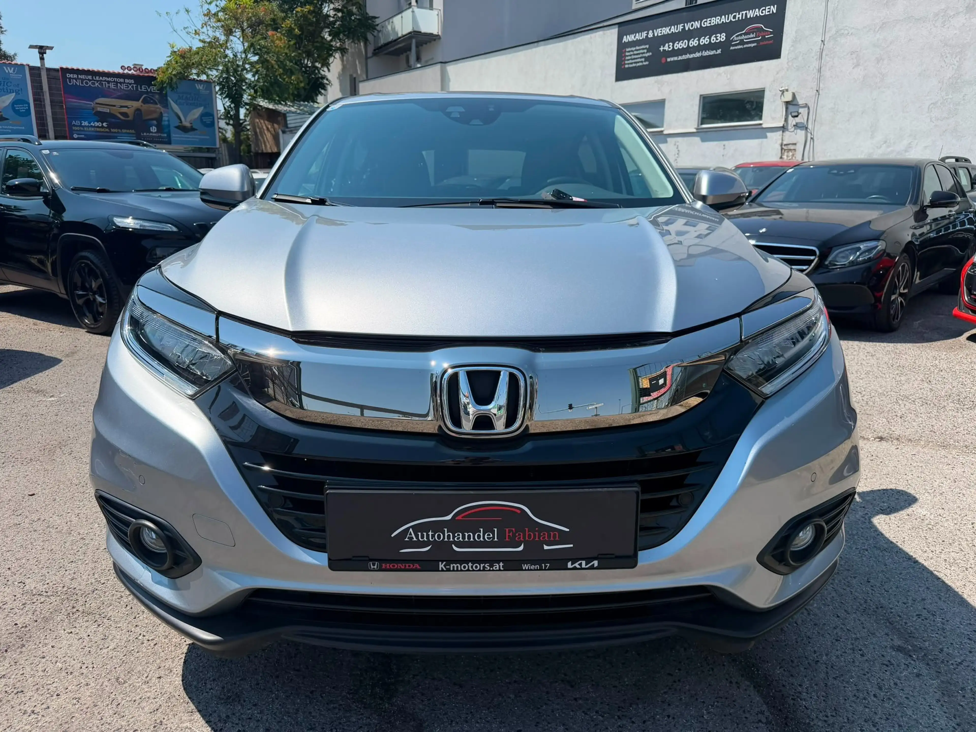 Honda HR-V 1,5 i-VTEC Elegance mit ParkhilfeVorne Navi LED — photo 13