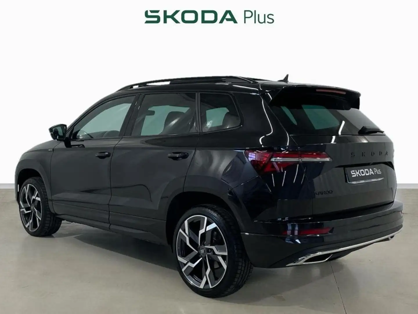 Skoda Karoq 1.5 TSI Sportline ACT DSG 110KW Negro - 2