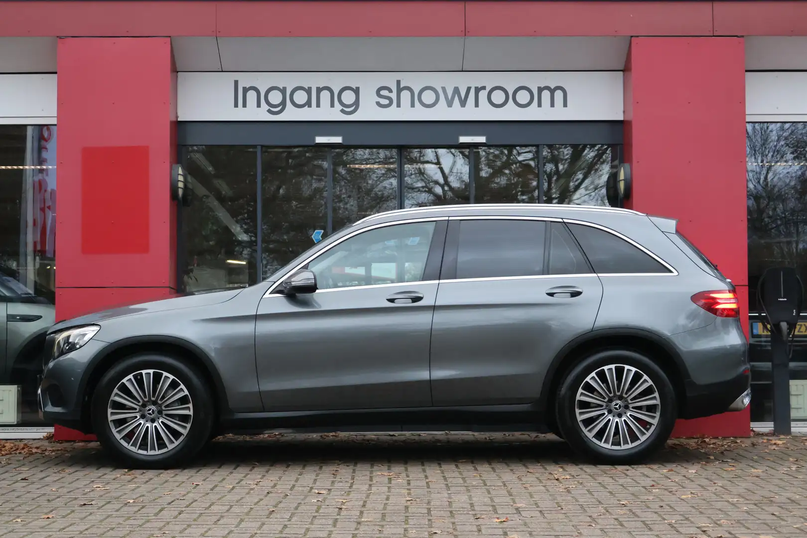 Mercedes-Benz GLC 220 d 4MATIC Prestige | Camera | Cruise Control | Navi Grijs - 2
