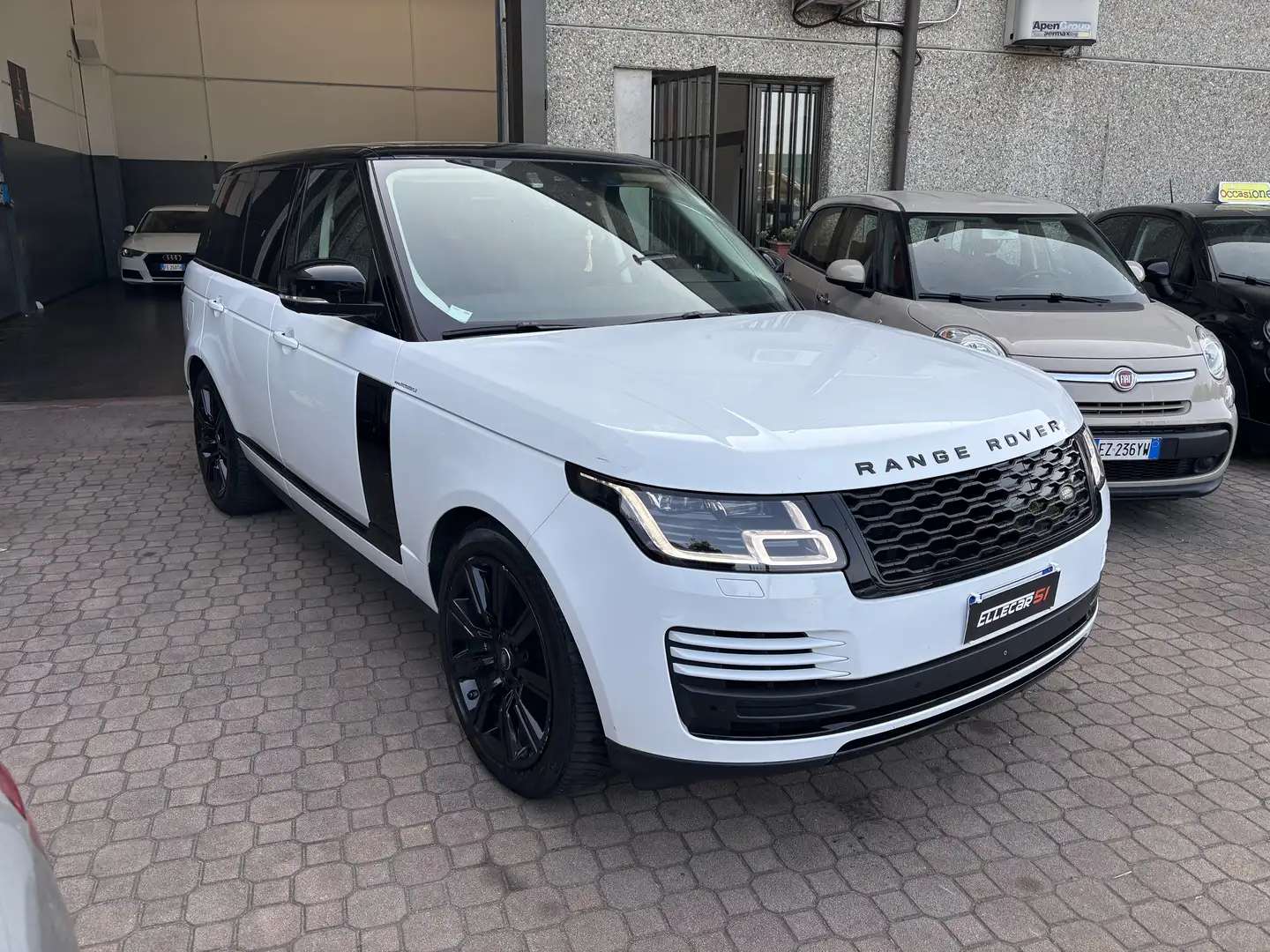 Land Rover Range Rover LWB 2.0 si4 phev SV Autobiography 404cv auto Bianco - 2