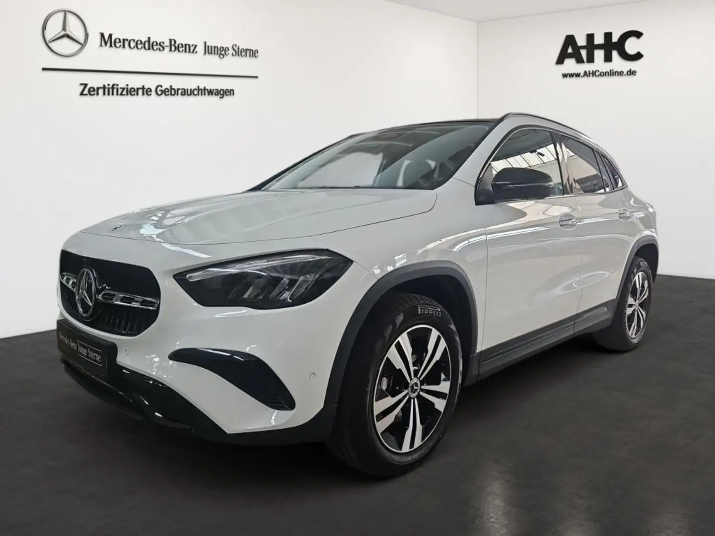 Mercedes-Benz GLA 180 Progressive Totwi. Pano LED SHZ Ambie. Weiß - 1