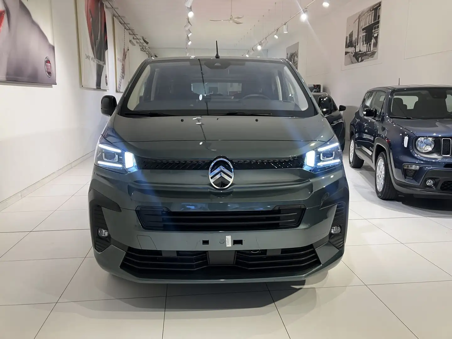 Citroen Spacetourer 2.0 BlueHDi 180 CV S&S EAT8 M Business 8 posti Grigio - 2