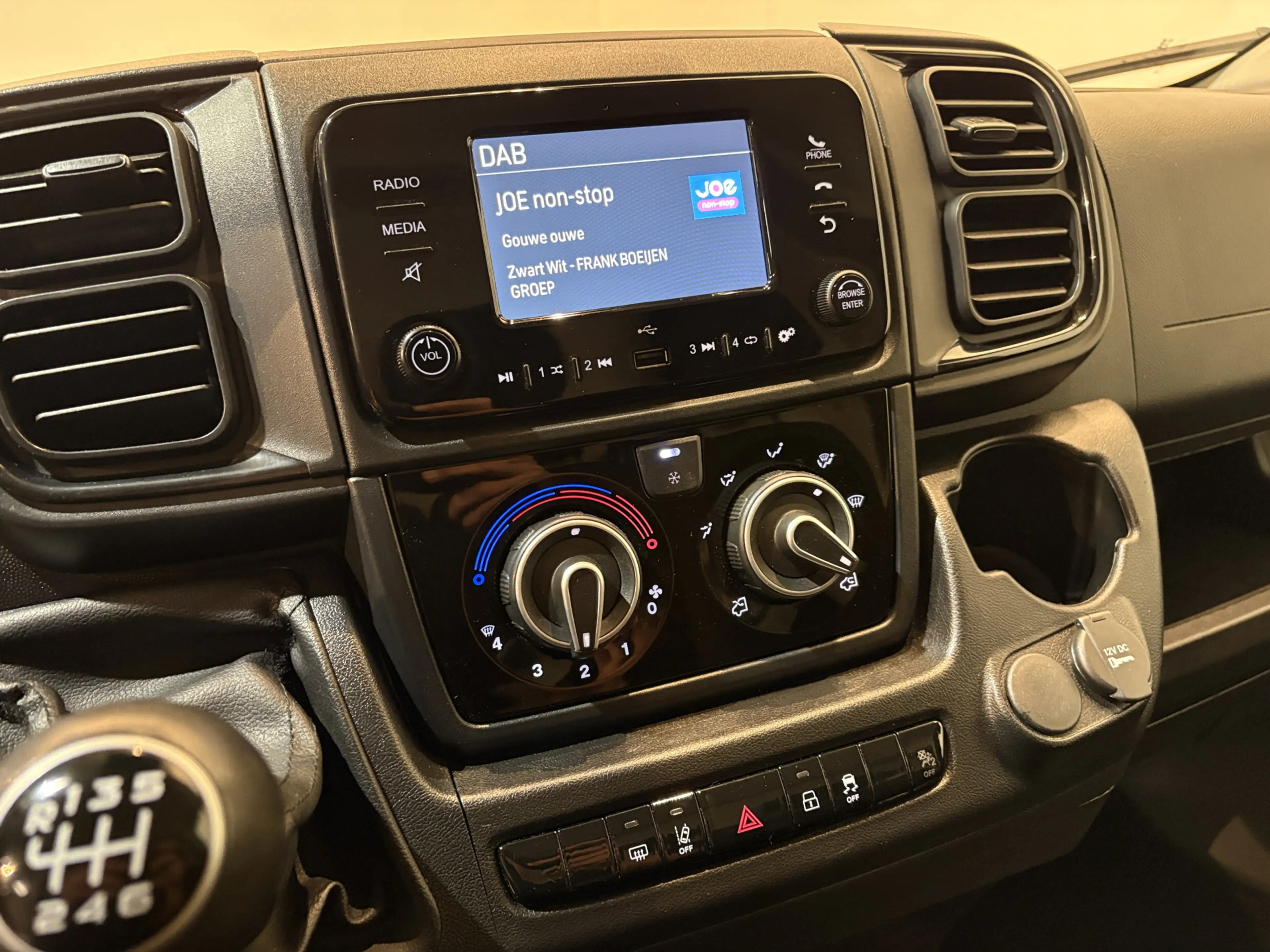 Peugeot Boxer 2.2 BlueHDi 140 PK L3H2 / Airco / Cruise Control / — photo 9
