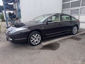V6 HDi 205 Biturbo FAP Exclusive Behinderteng