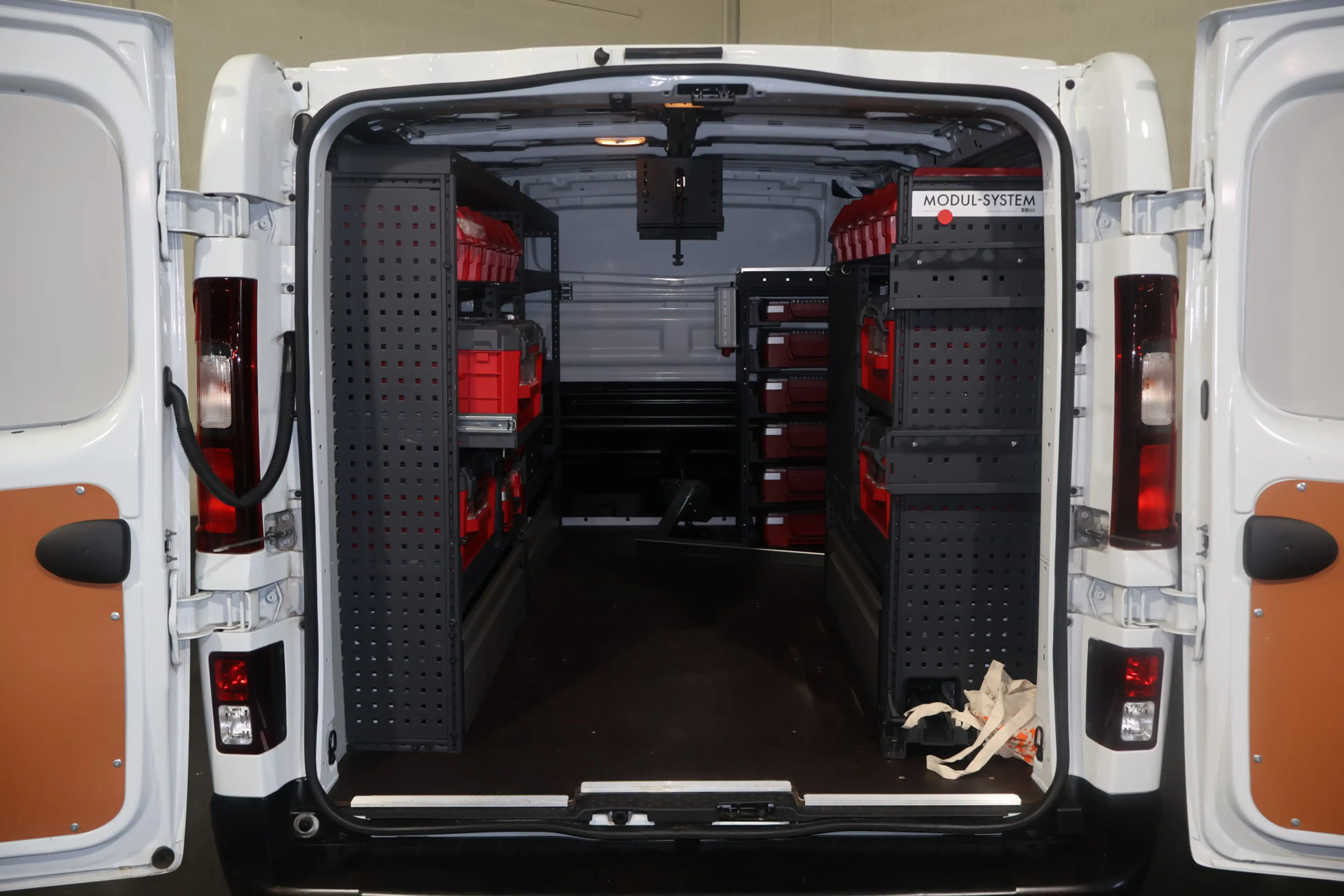 Renault Trafic 2.0 dCi 130pk L1 H1 Work Edition Inrichting — photo 14