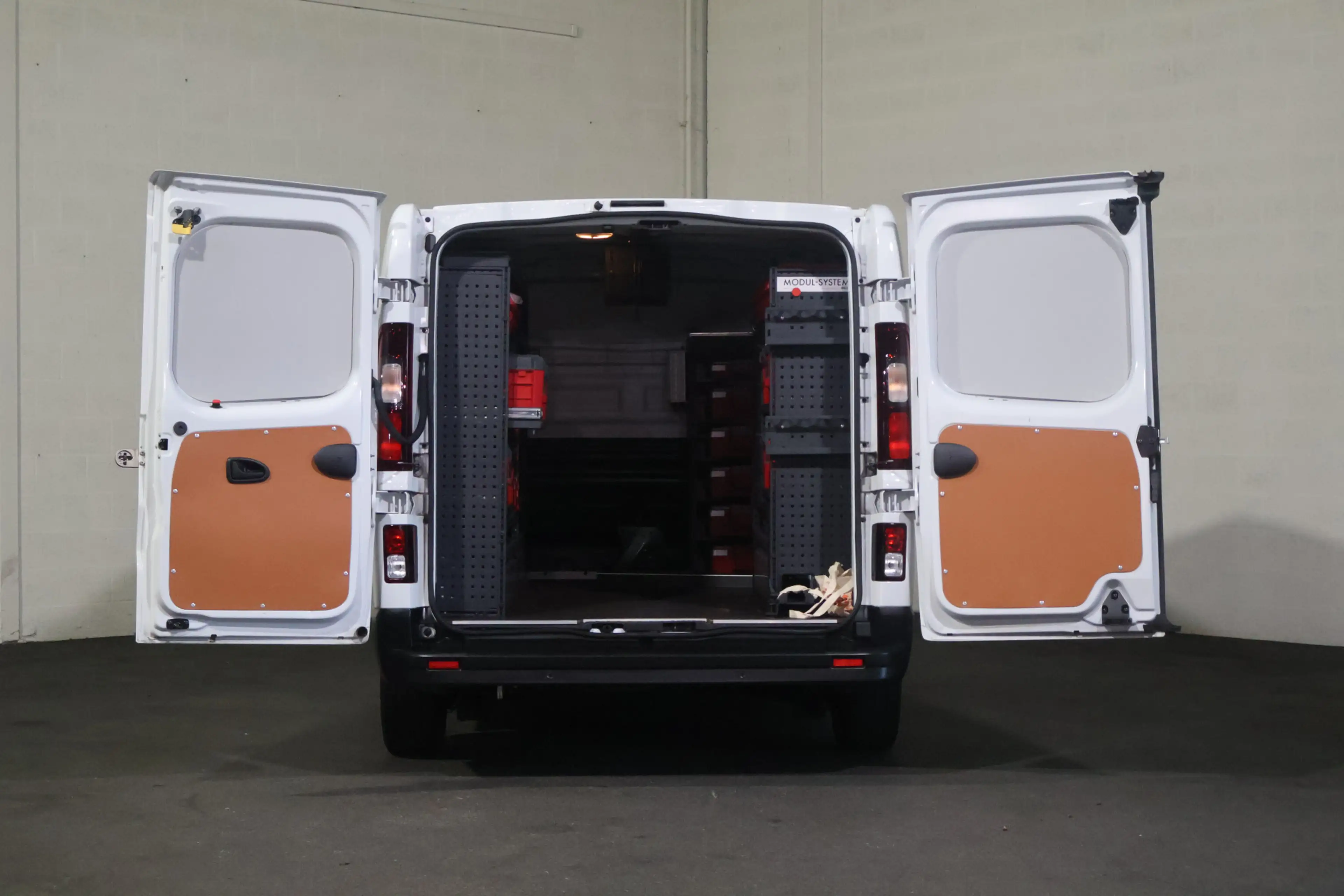 Renault Trafic 2.0 dCi 130pk L1 H1 Work Edition Inrichting — photo 11