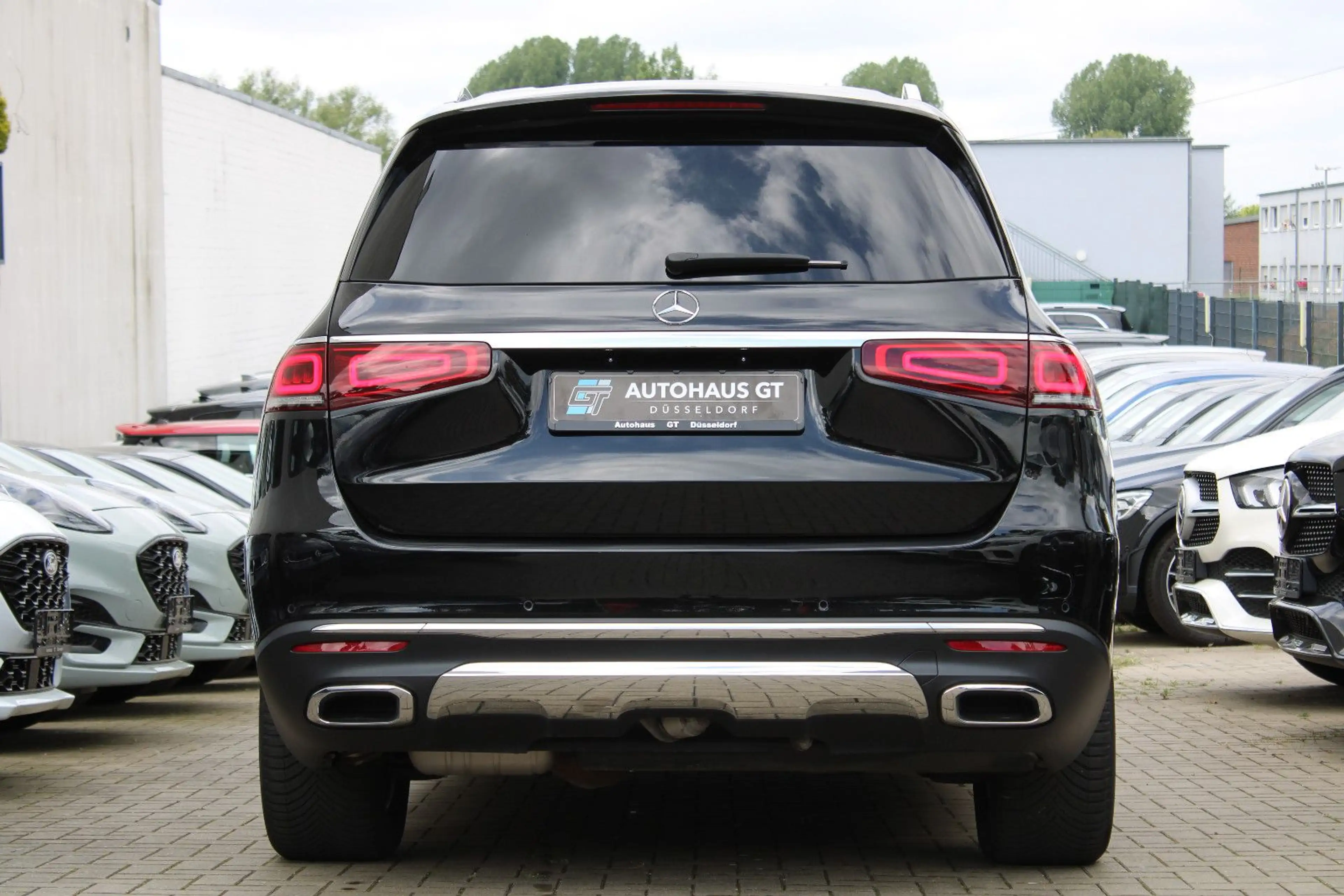 Mercedes-Benz GLS 350 d 4M 7Sitze/Pano/HuD/ACC/Airmat/360°K/AHK — photo 10
