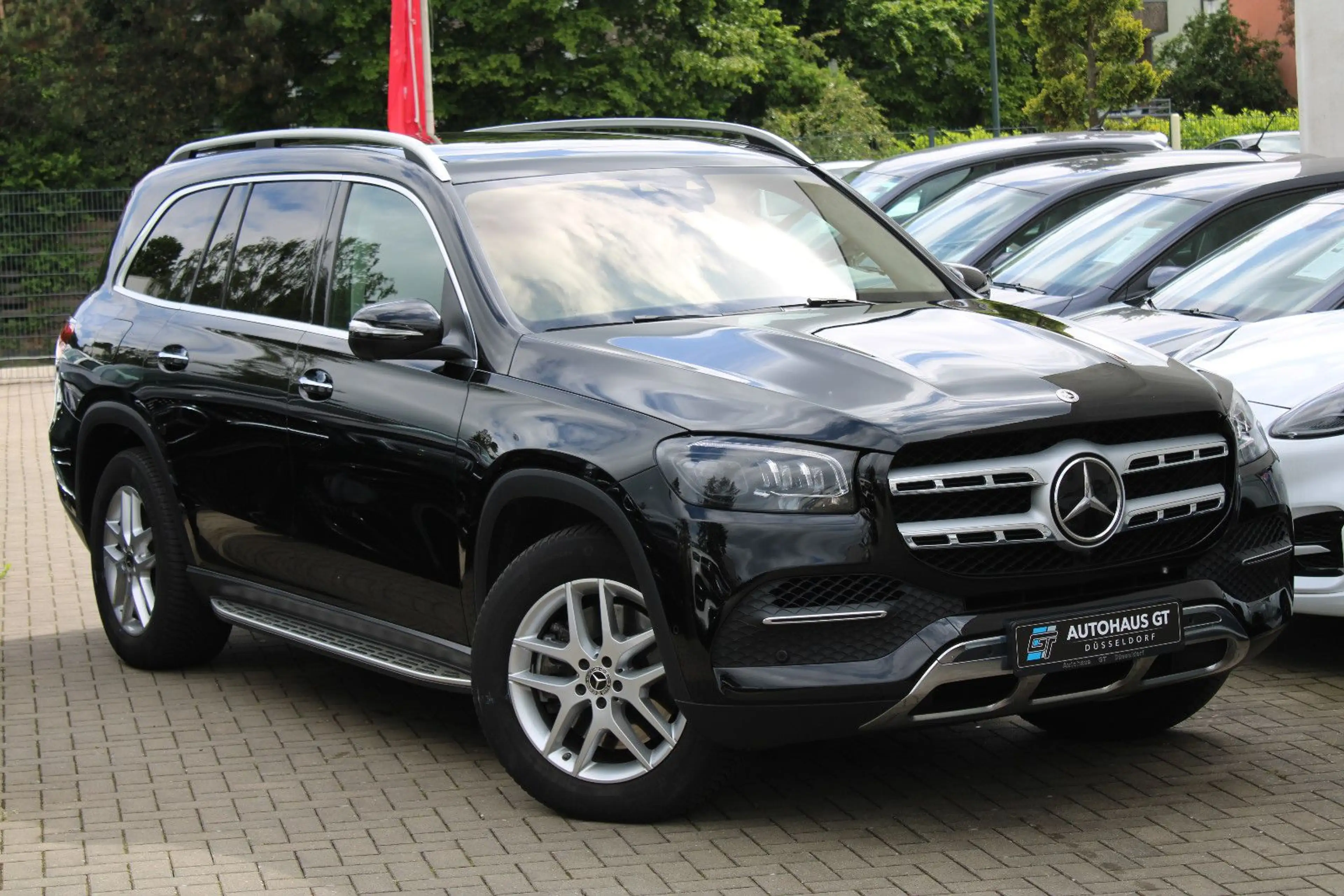 Mercedes-Benz GLS 350 d 4M 7Sitze/Pano/HuD/ACC/Airmat/360°K/AHK — photo 3