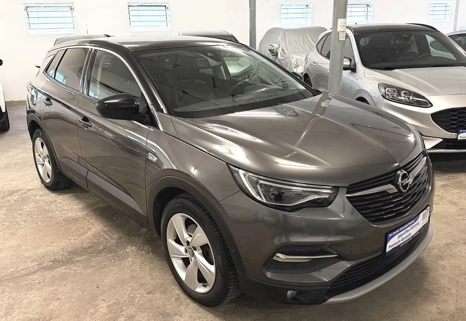Opel Grandland X Innovation, Panorama, wenig KM Grau - 2