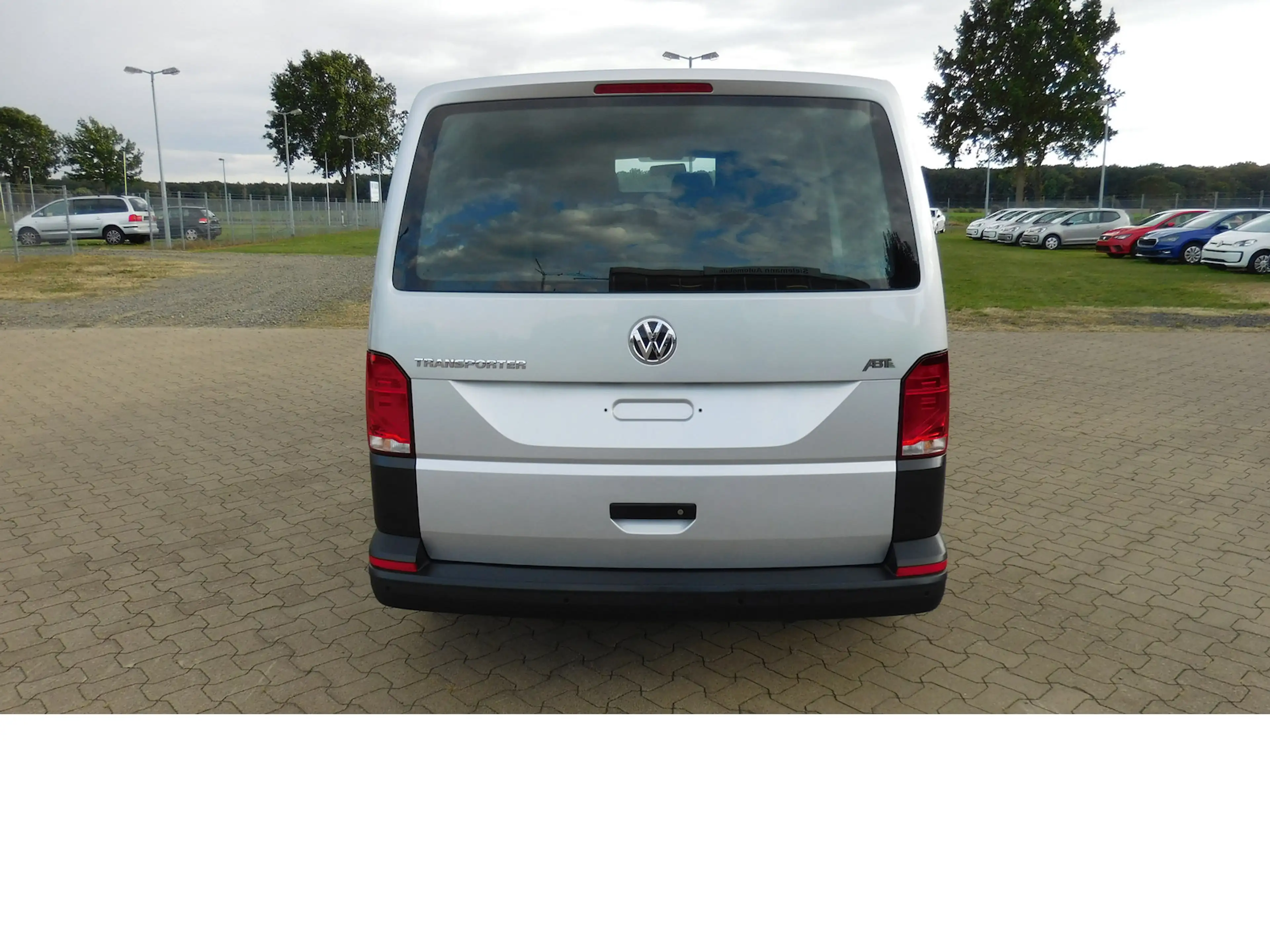 Volkswagen T6.1 Transporter Abt e- Lang Elektro Klima Radio — photo 4