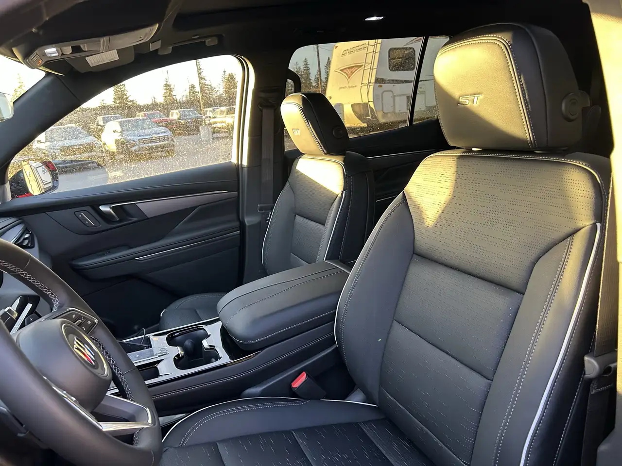 Buick Enclave снимка Buick Enclave