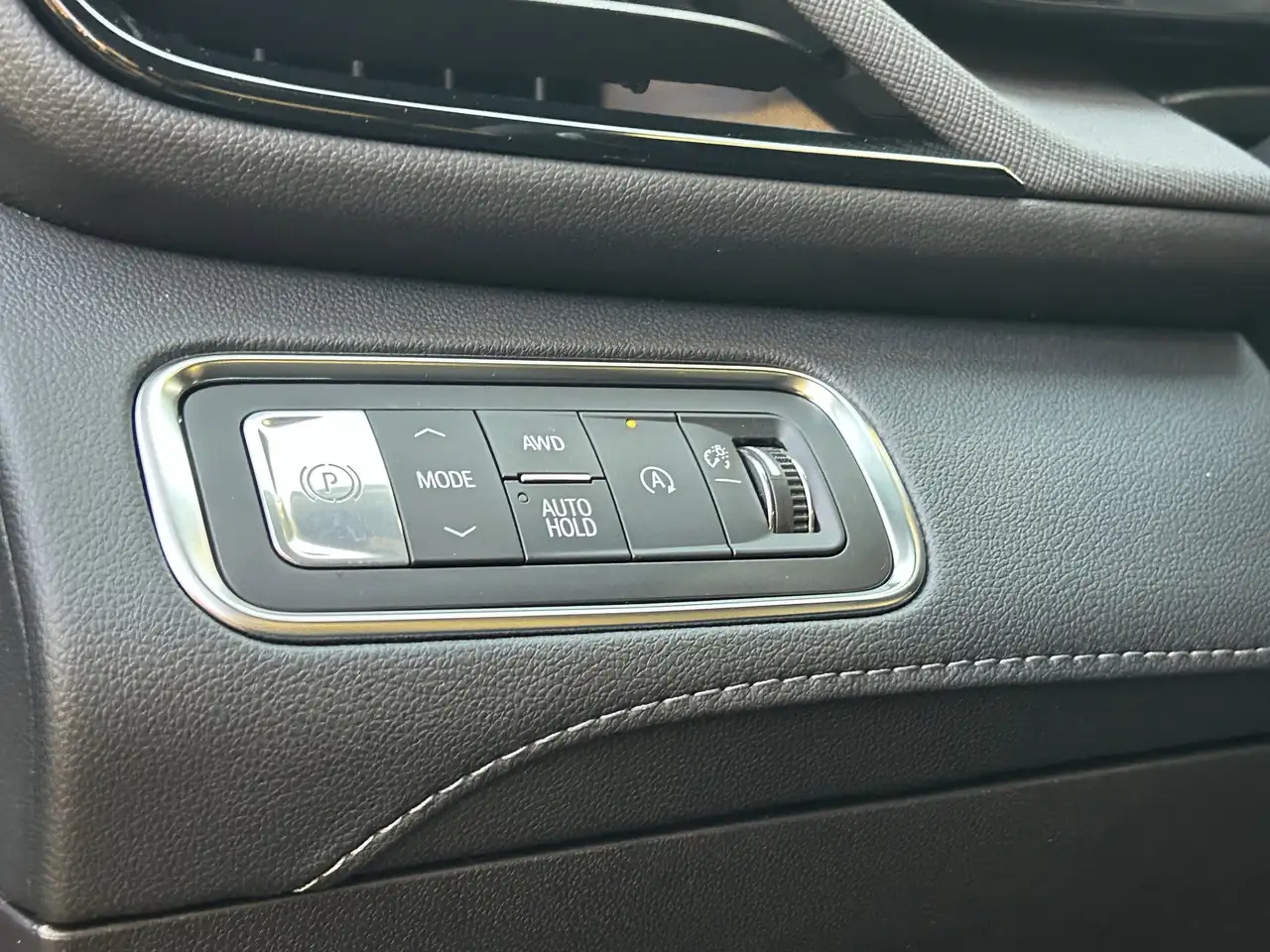 Buick Enclave снимка Buick Enclave