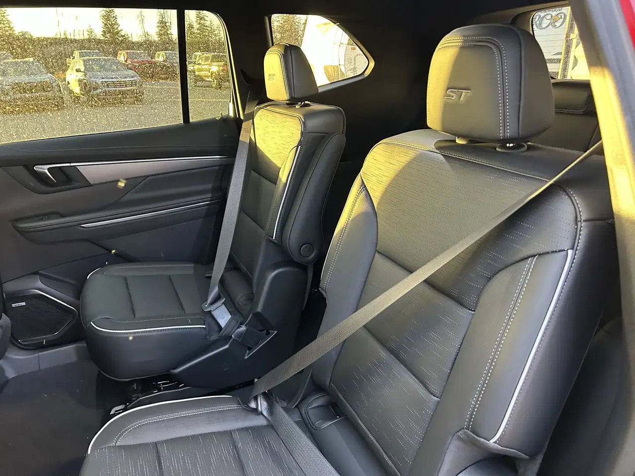 Buick Enclave снимка Buick Enclave