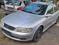 Opel Vectra nur für Export Silber - thumbnail 2