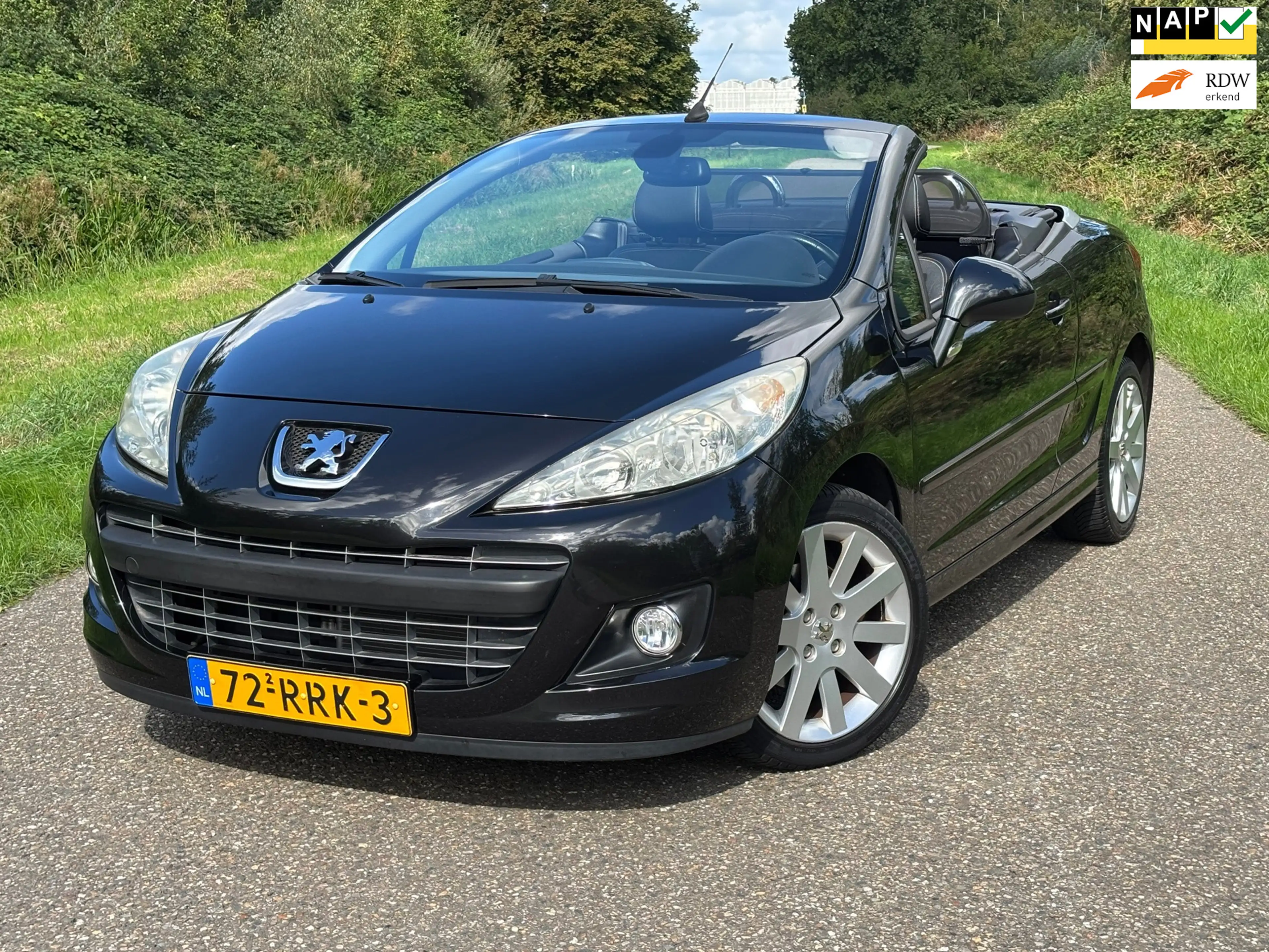 Peugeot 207 CC 1.6 VTi Noir & Blanc/Clima/Leder/Pdc/1e Eigenaa