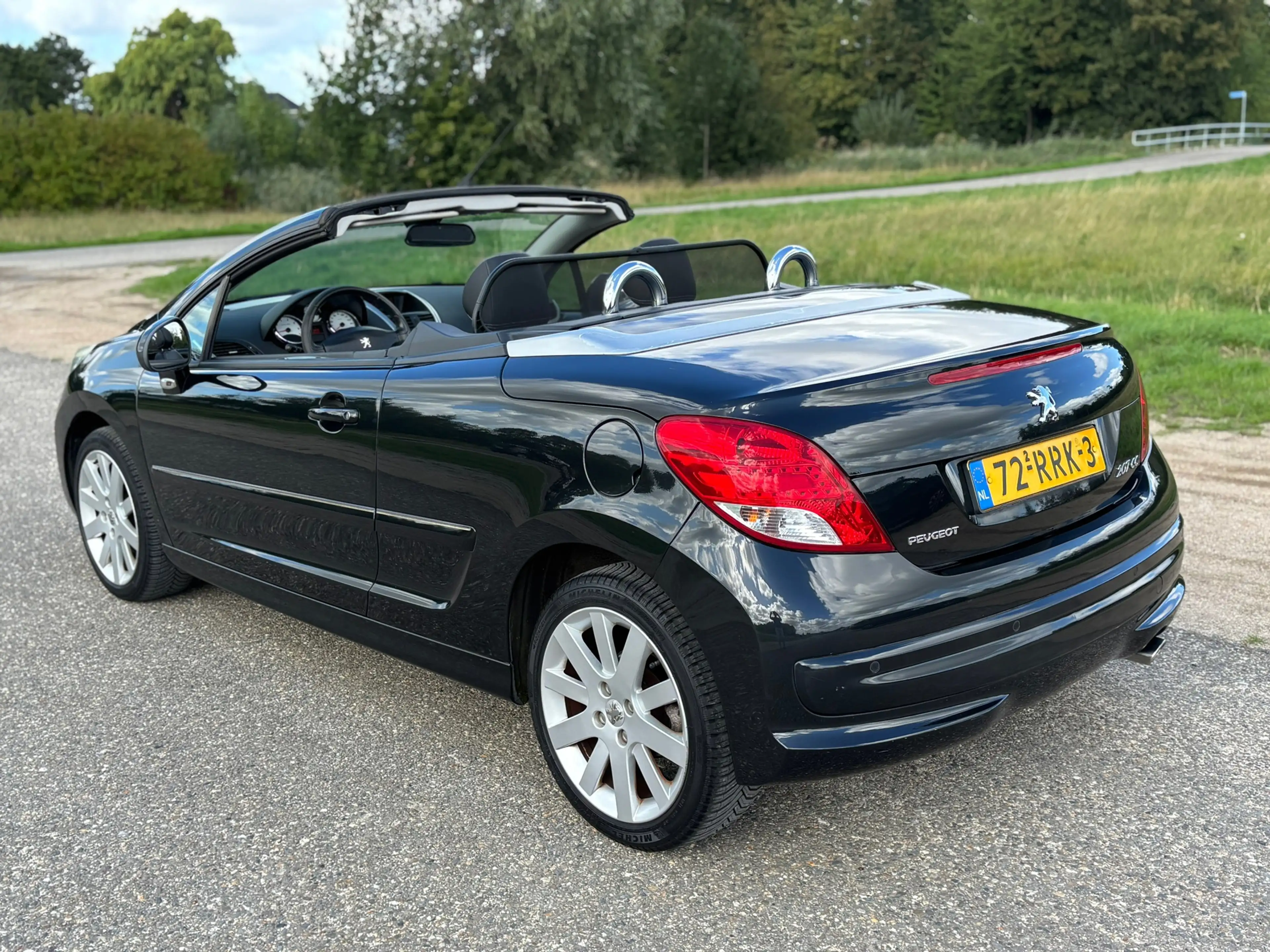 Peugeot 207 CC 1.6 VTi Noir & Blanc/Clima/Leder/Pdc/1e Eigenaa — photo 8