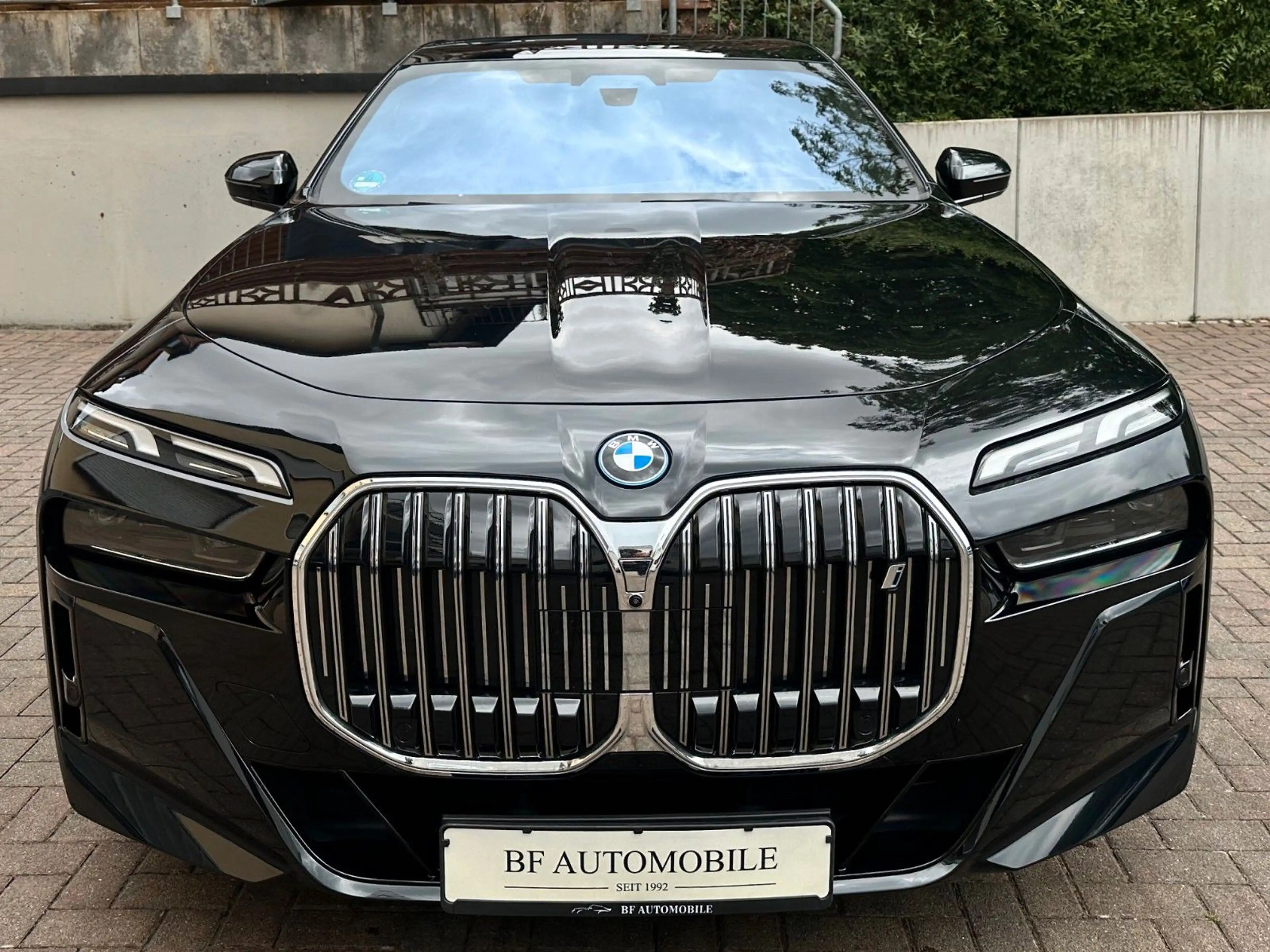 BMW i7 xDrive60 M Sport PANO-SKY*B&W*Sitzkl*Massage — photo 7