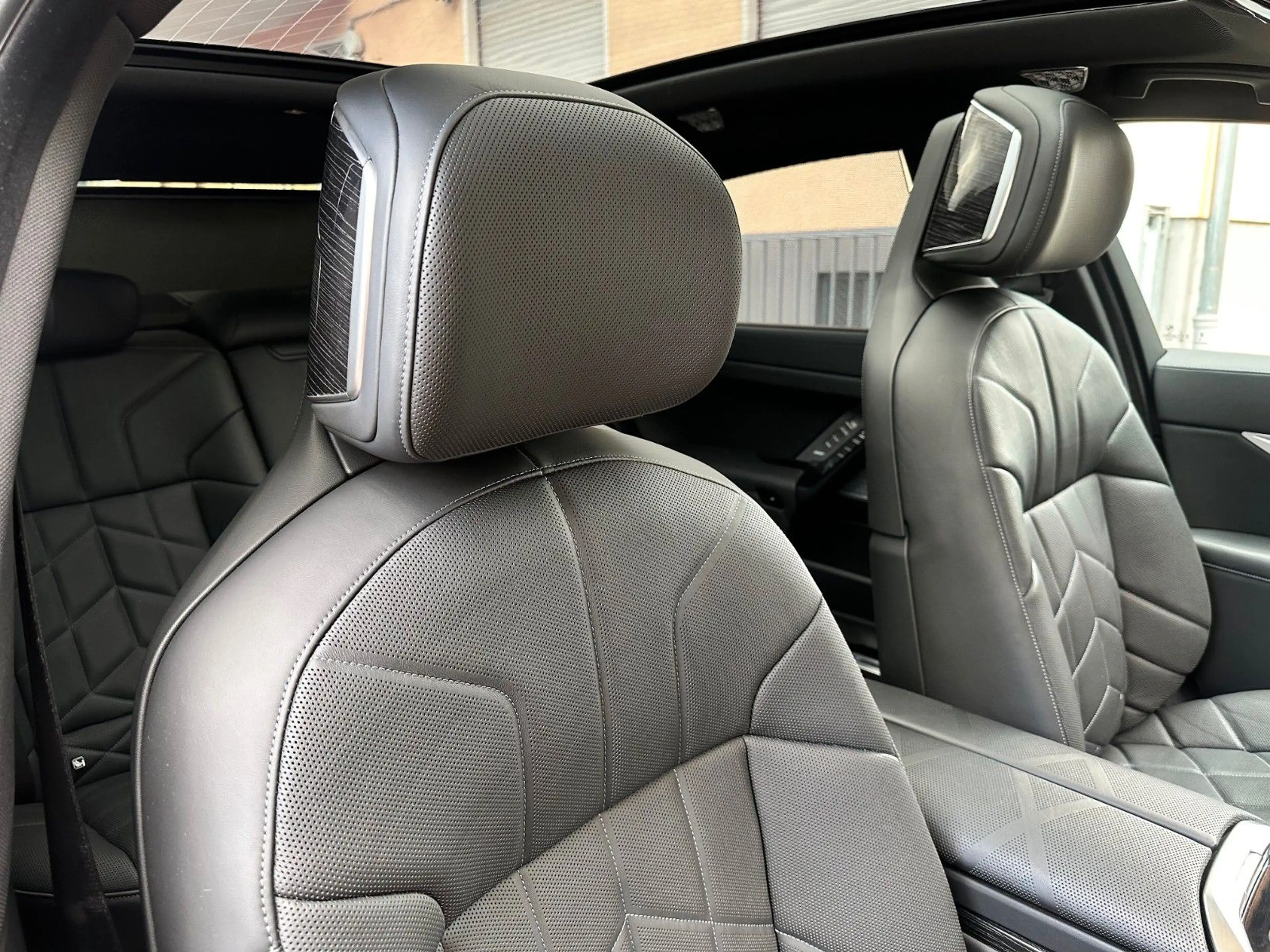 BMW i7 xDrive60 M Sport PANO-SKY*B&W*Sitzkl*Massage — photo 15