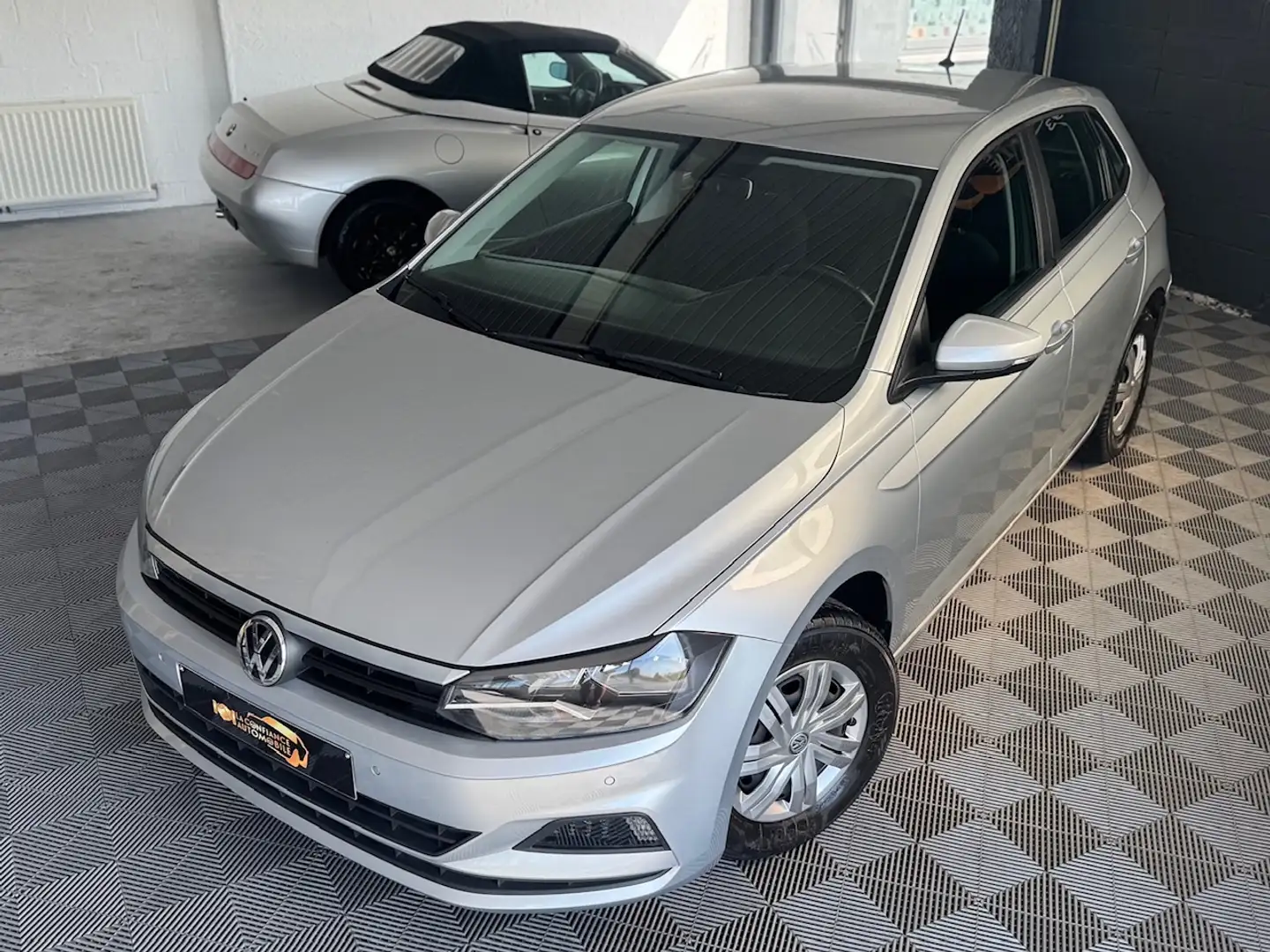 Volkswagen Polo 1.0i 1er propriétaire garantie 12 mois Grijs - 2