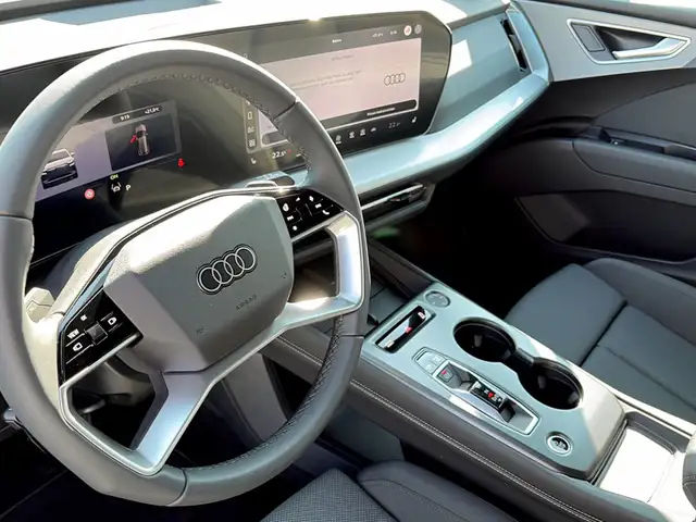 Audi Q4 E-Tron view 7