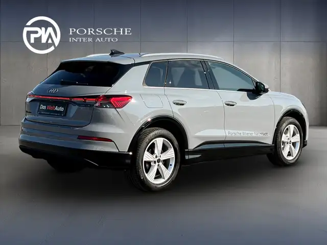 Audi Q4 E-Tron view 4